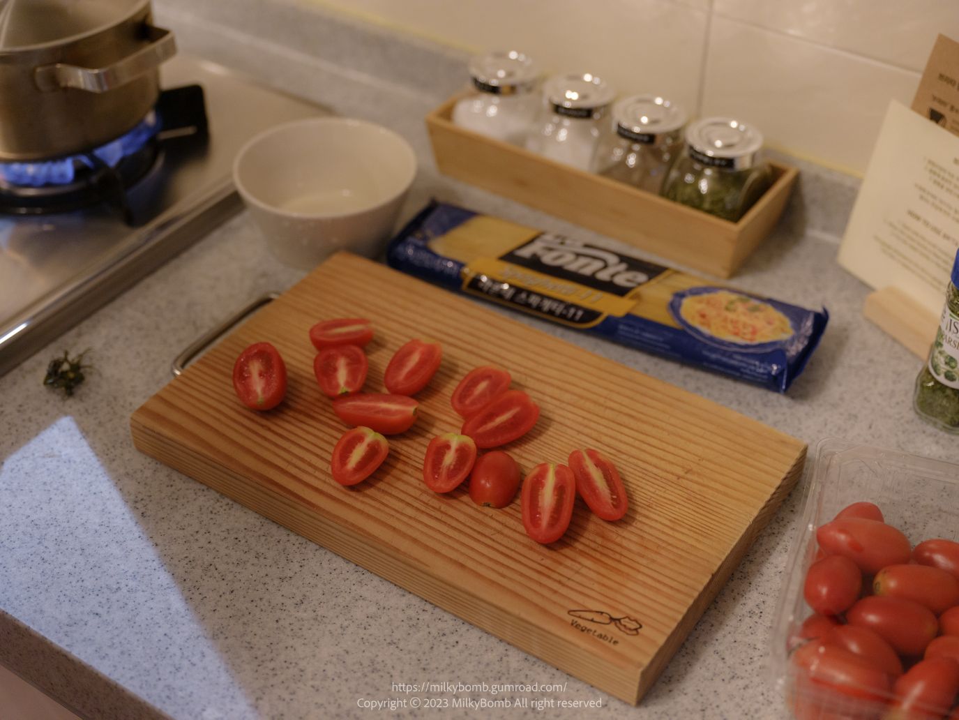 MilkyBomb-Zia-지아---Vol001-Cooking-Part1-02-23