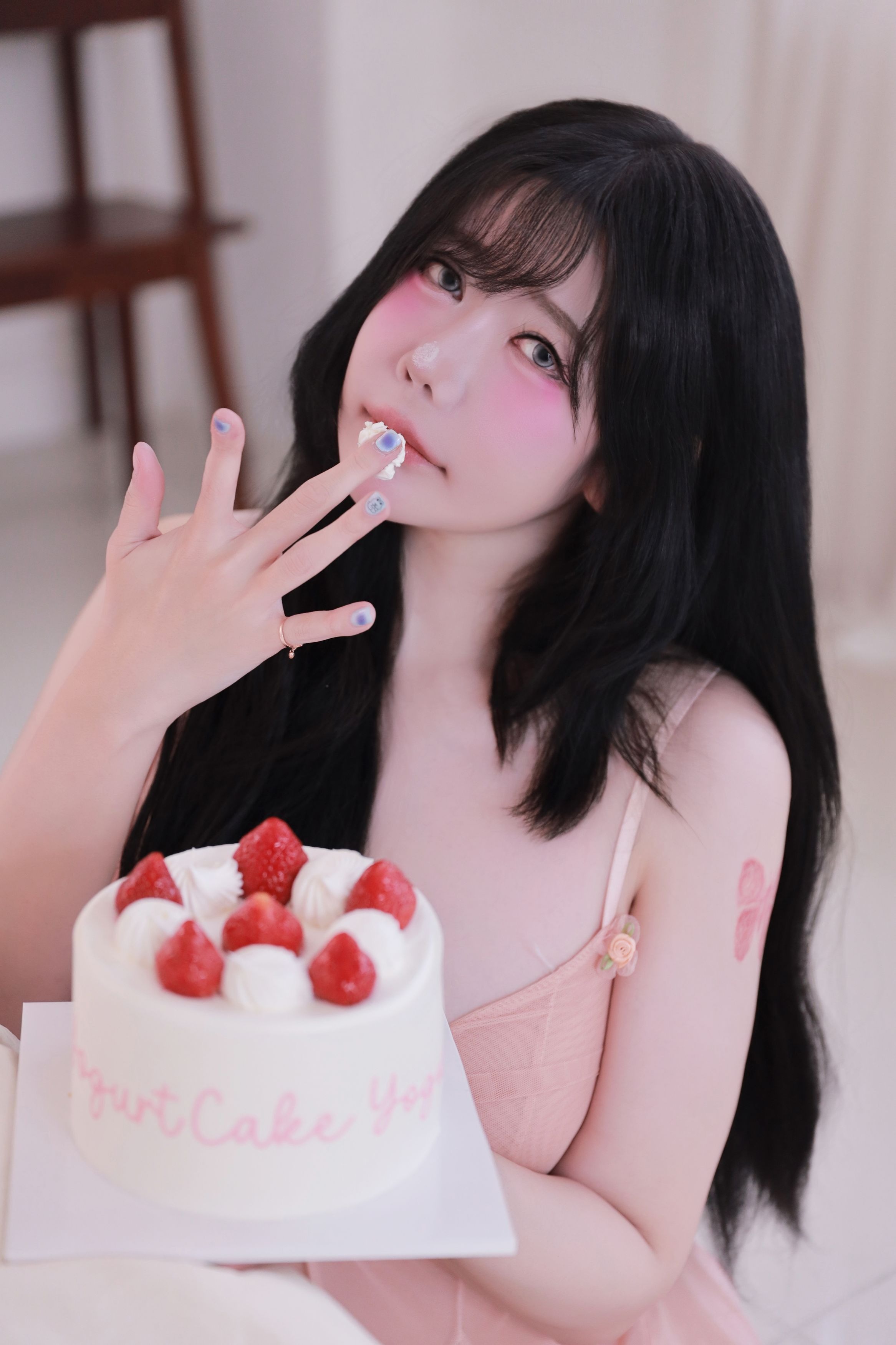 Jisu-a-안지수--Birthday-100P-08-19