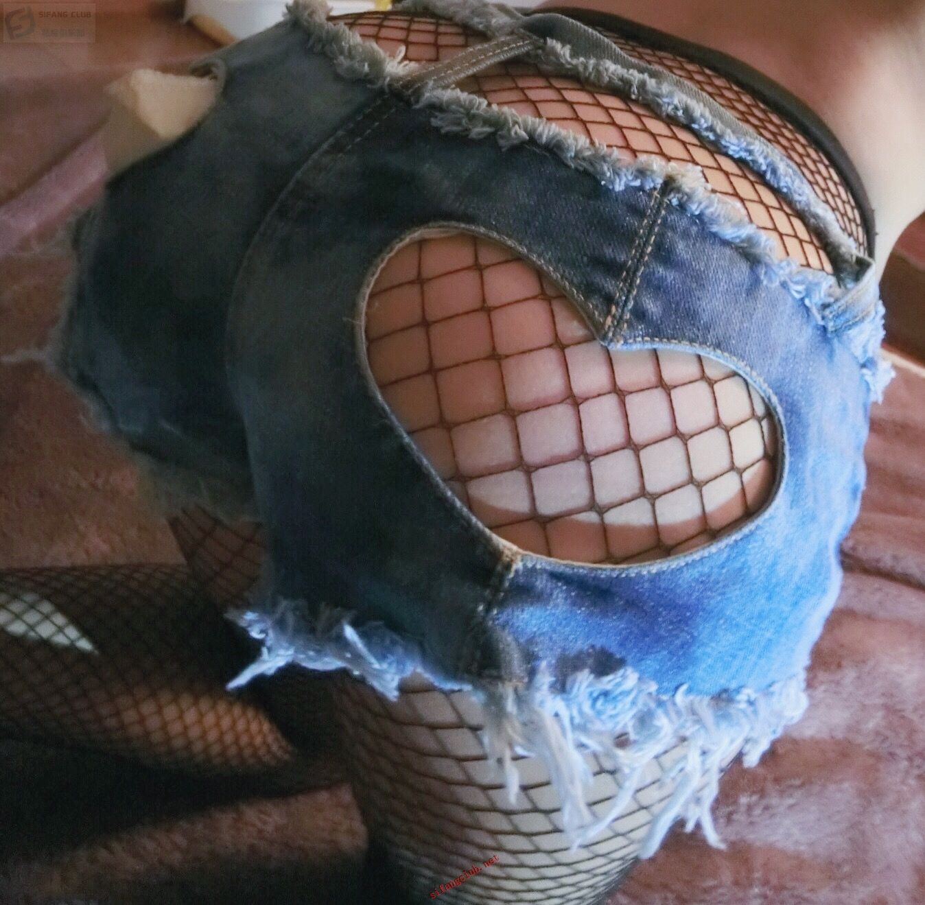 布丁大法---黑丝网袜震动棒---R18-12-23