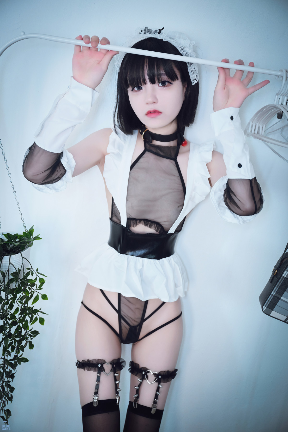 Jeong-Jenny-정제니-BLUECAKE-Maid-Cosplay-Set02-11-04