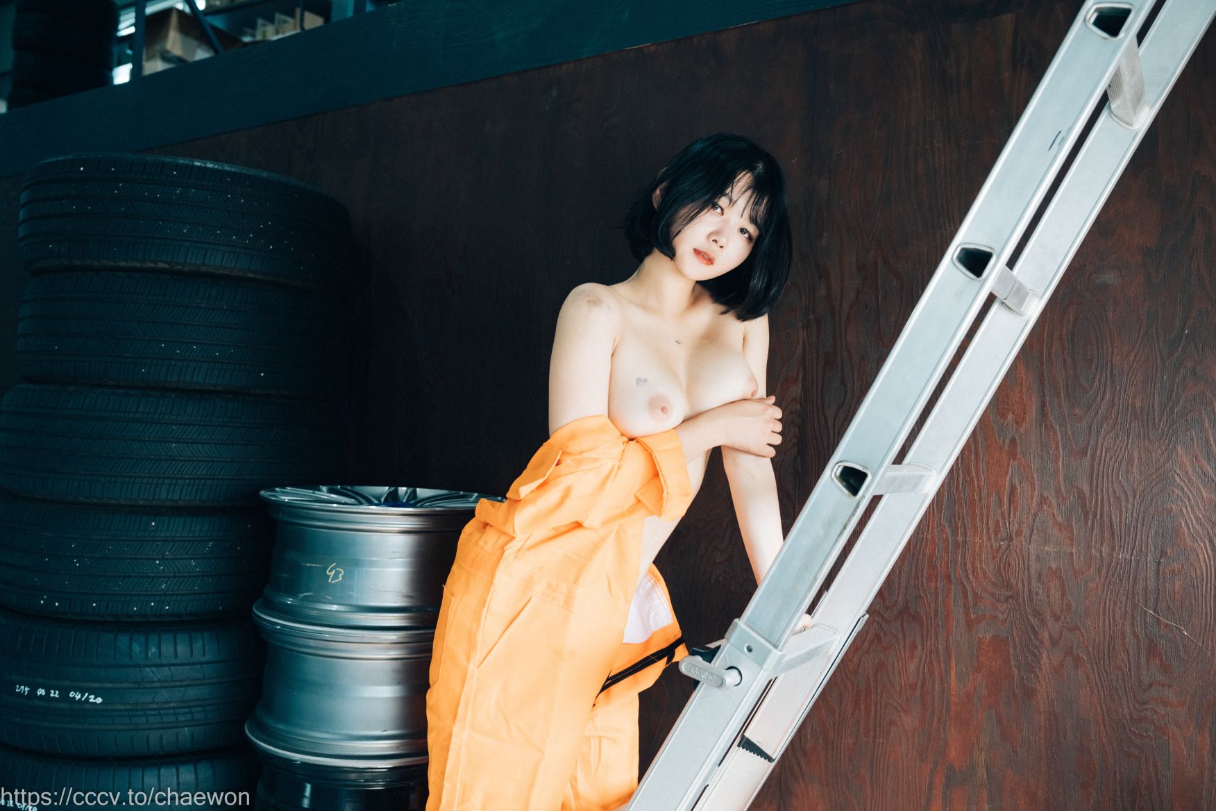 Loozy-Zia-지아---Garage-Girl-02-22