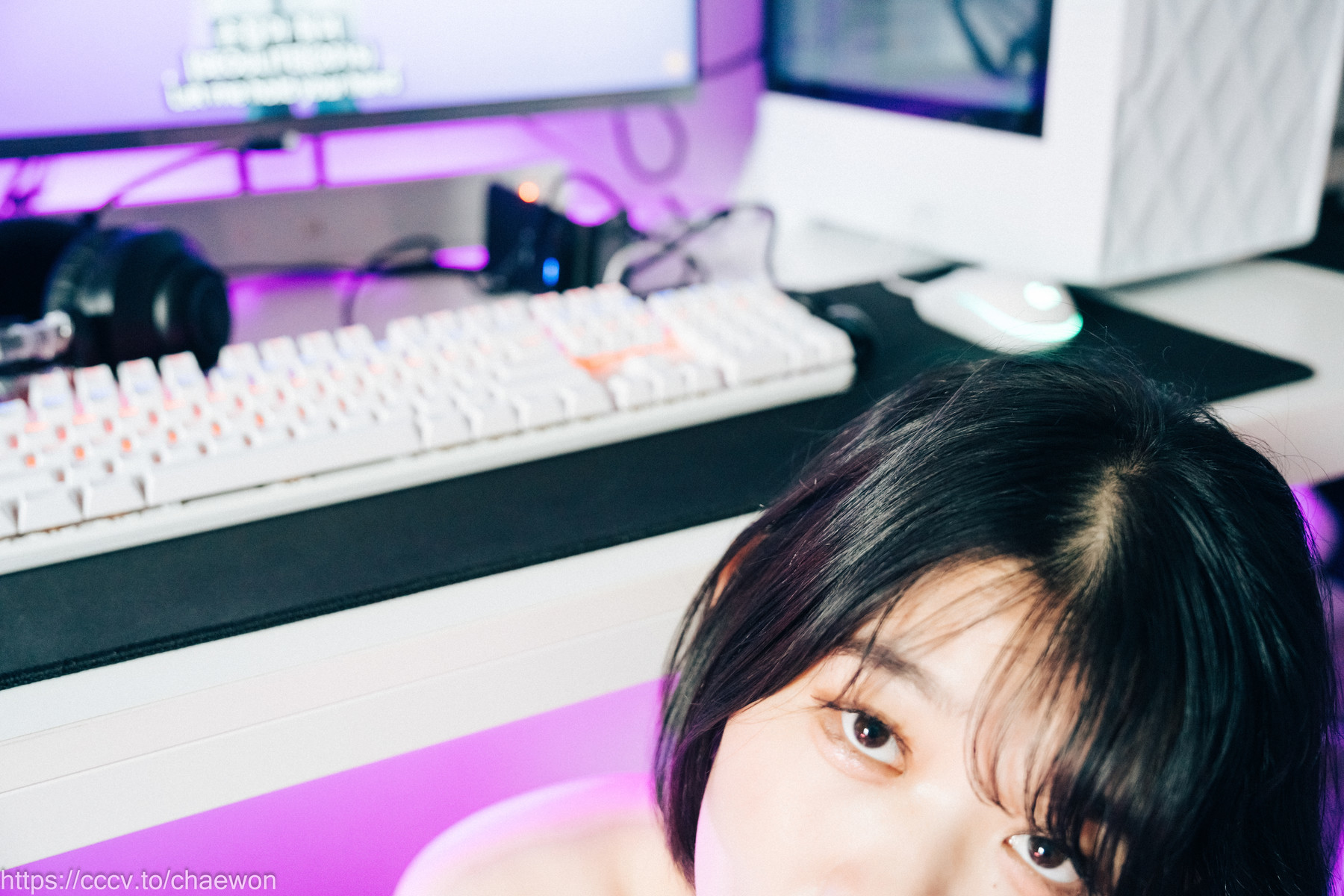 ZIAKwon-권지아-Loozy-PC-Room-With-SP-Set01-08-31