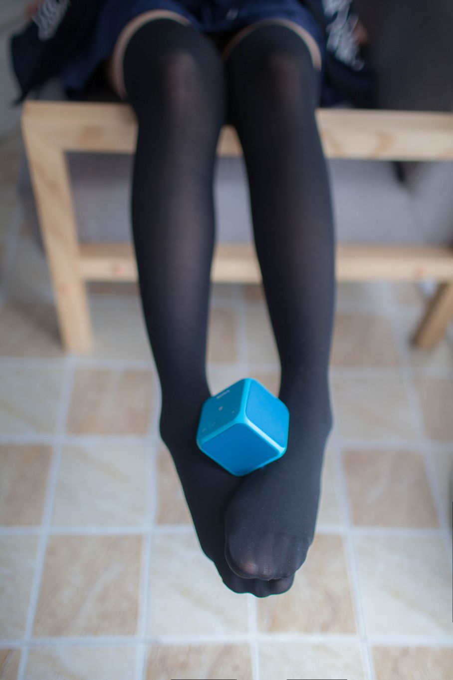 少女秩序写真-vol006-沙发过膝黑丝55P-01-10