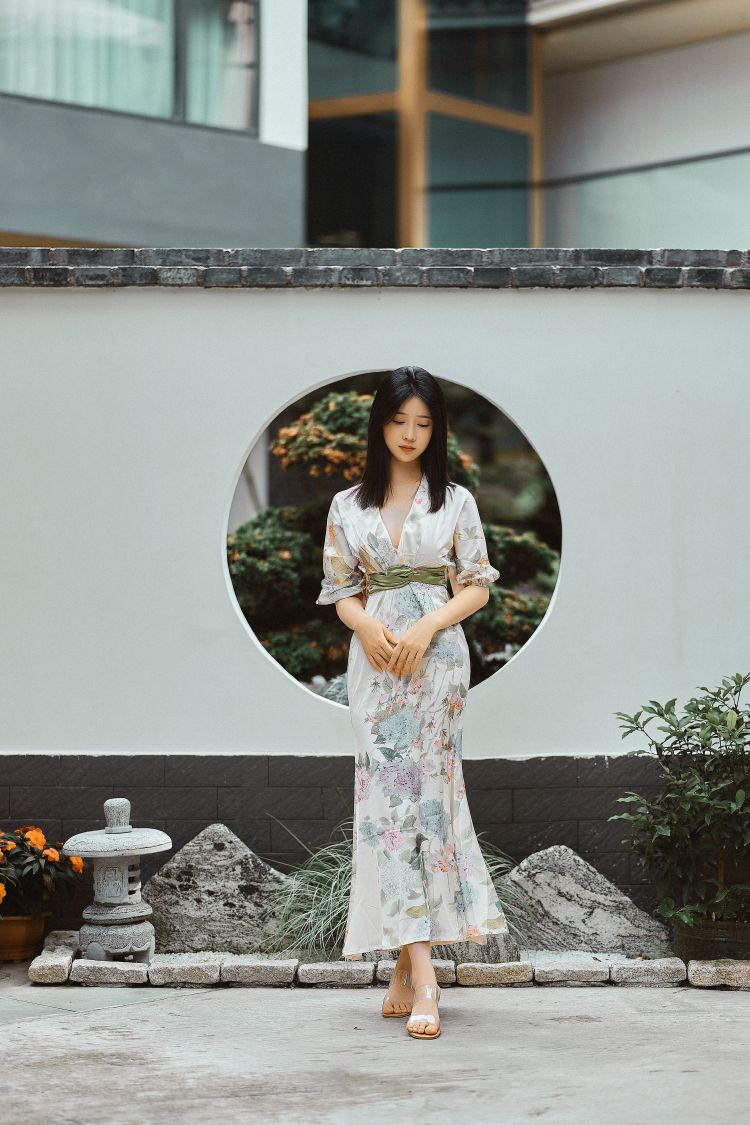 年年---七月40P-2988M-01-25