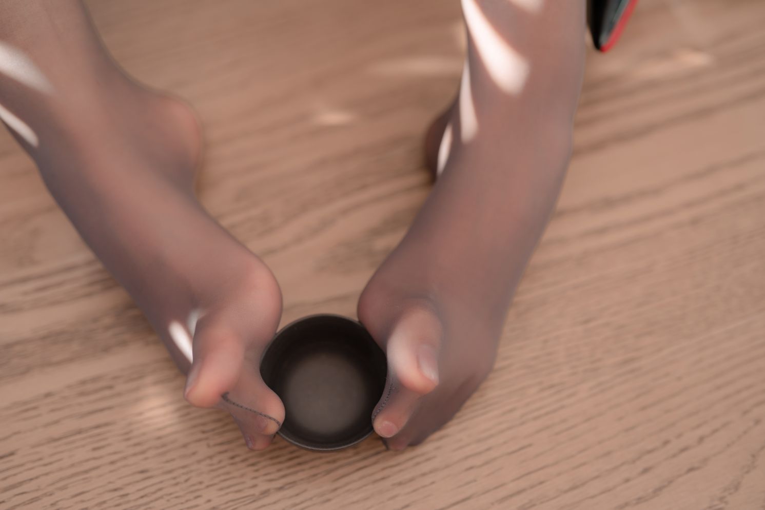 轩萧学姐---蓝裙OL170p4v-147G-06-18