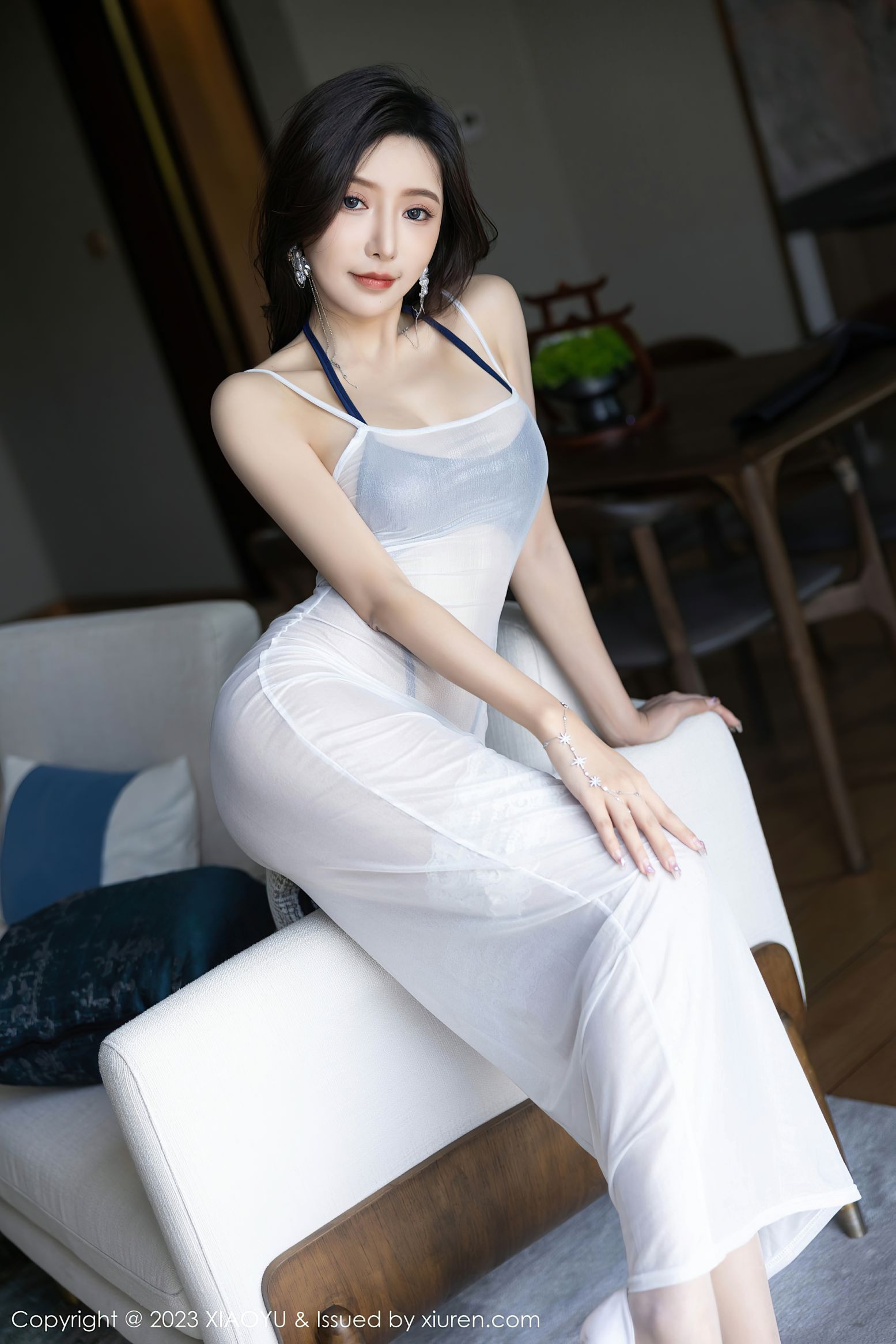 XiaoYu-Vol1052-Yanni---Wang-Xin-Yao-王馨瑶-11-09