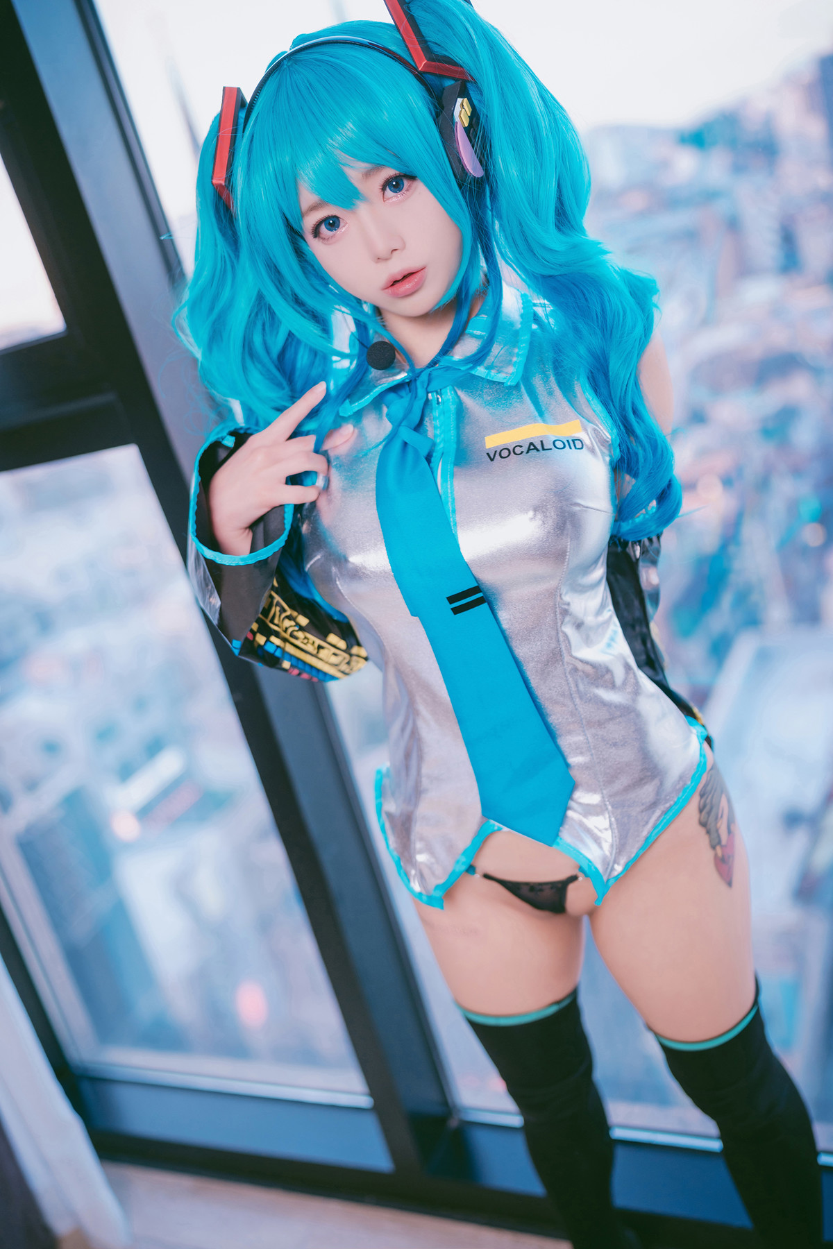 Cosplay-Maruemon-마루에몽-Plug-Me-In-Miku-Set02-12-13