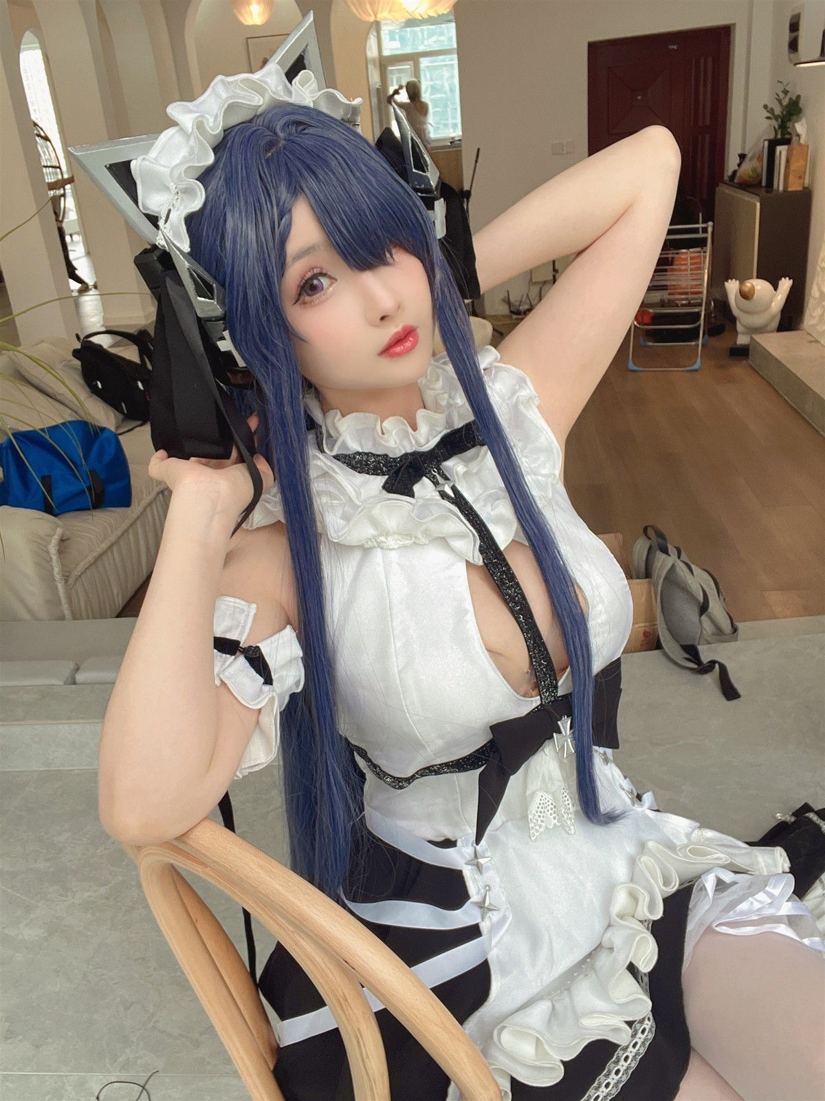 Cosplay-rioko凉凉子-肉扣热热子-奥古斯特-女仆装-12-30