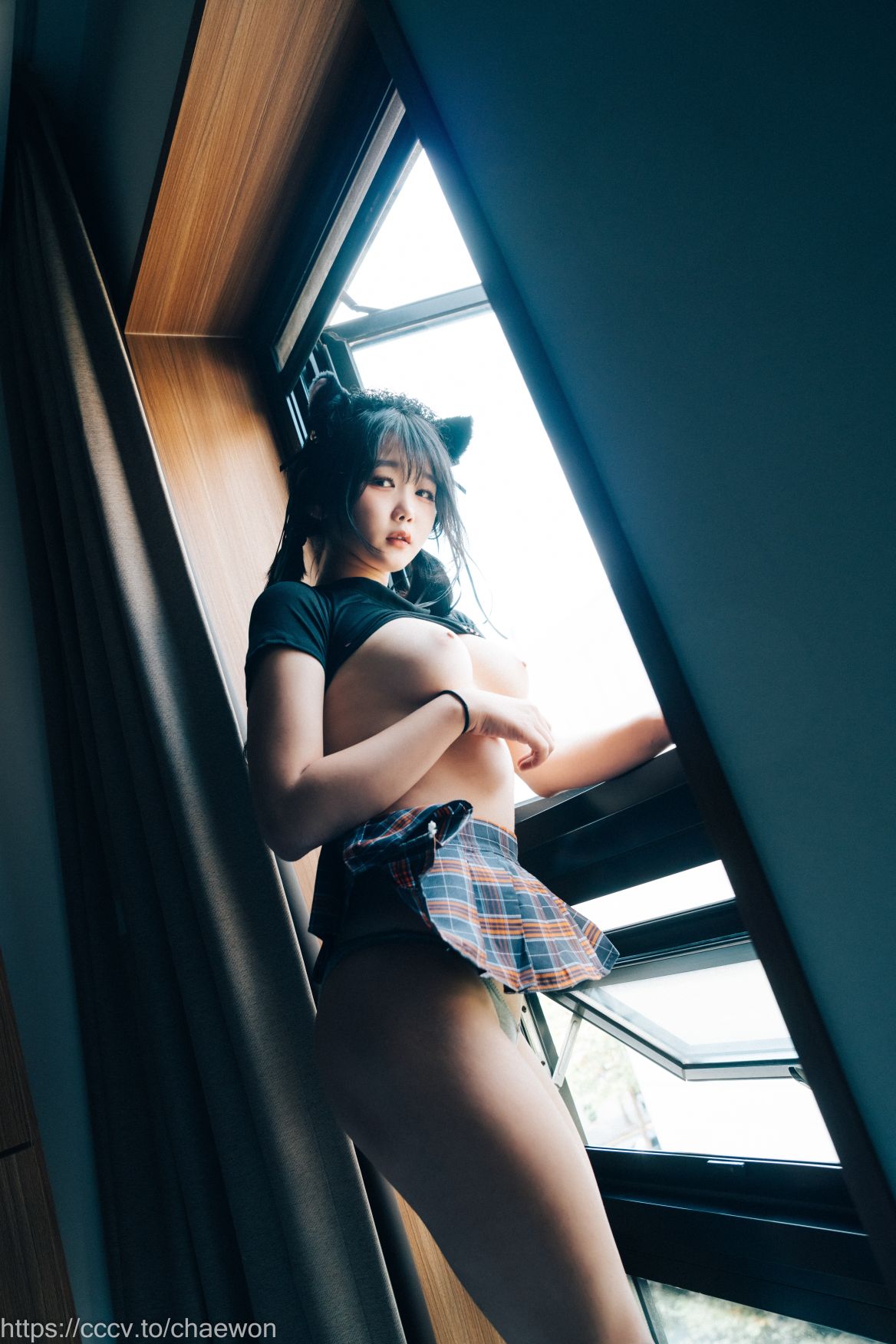 Loozy-Zia-지아---Neko-02-22