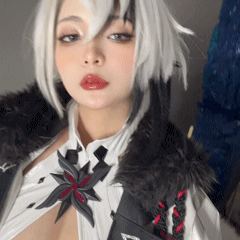 Umeko-J---Arlecchino-146P-189-GB-20240815e-08-17