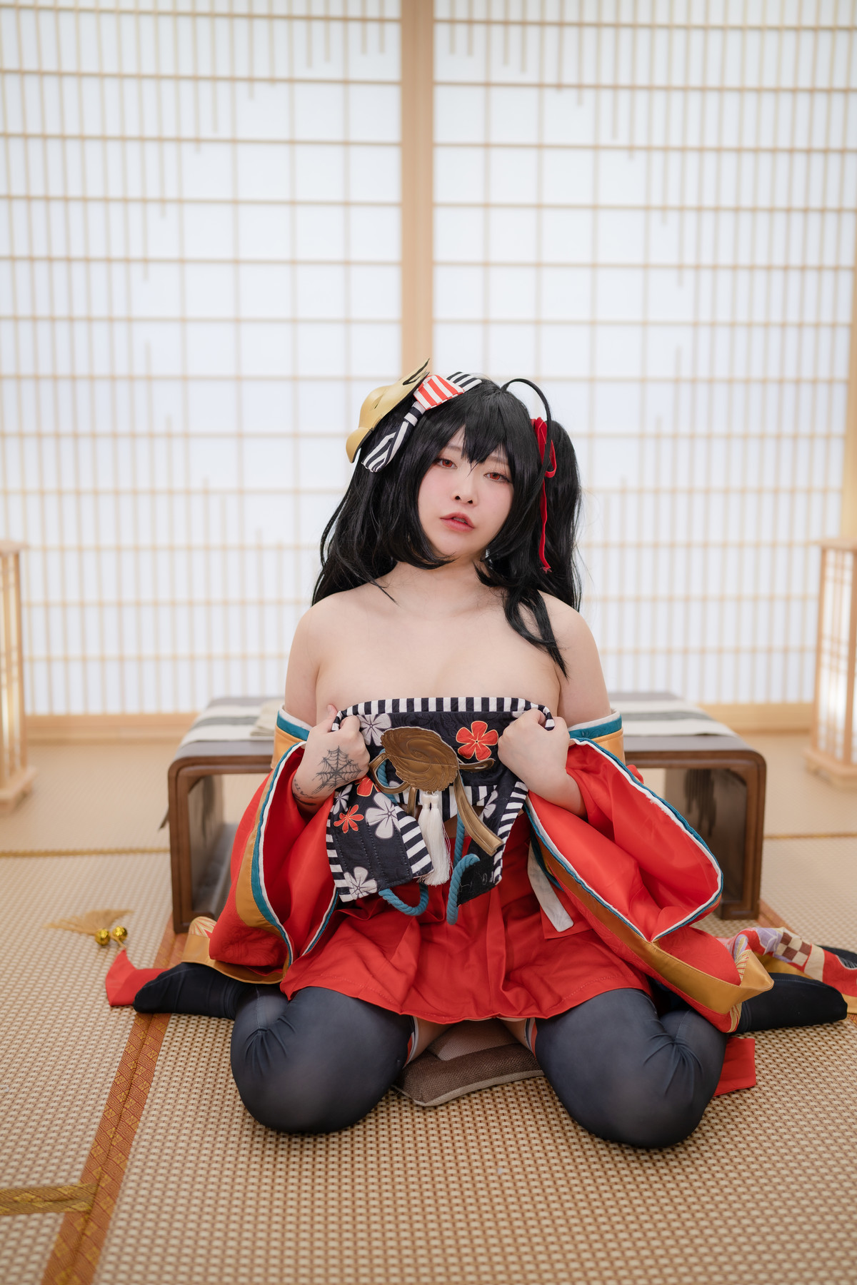 Yuna-유나-Patreon-AzurLane-IJN-Taihou-Set01-04-13