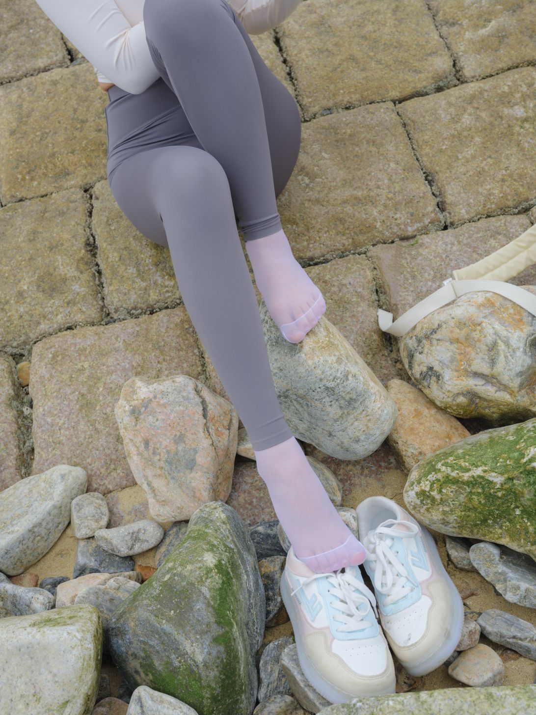 森萝财团-内部-晴涩11-104P1V-05-07