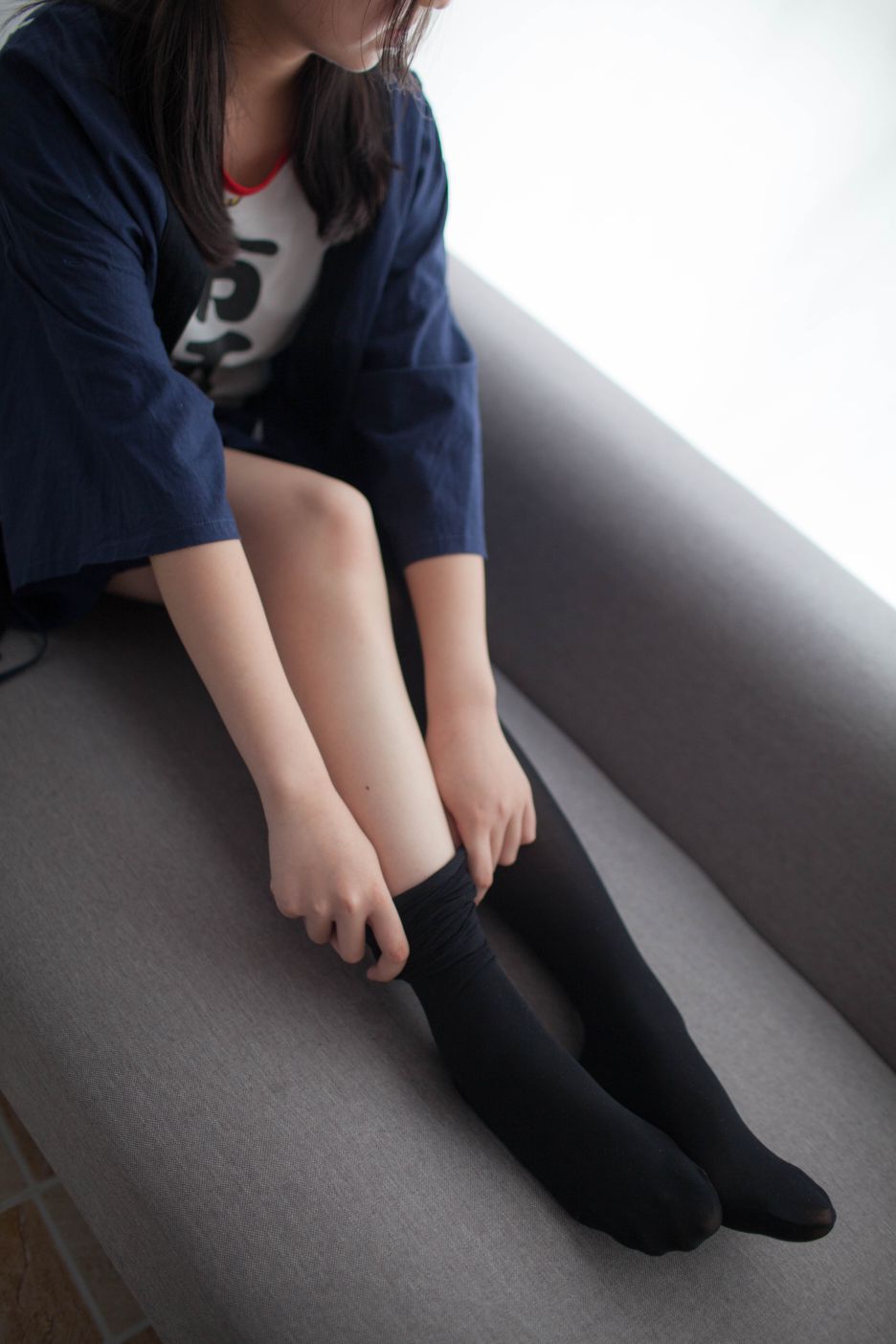 少女秩序写真-vol006-沙发过膝黑丝55P-01-10