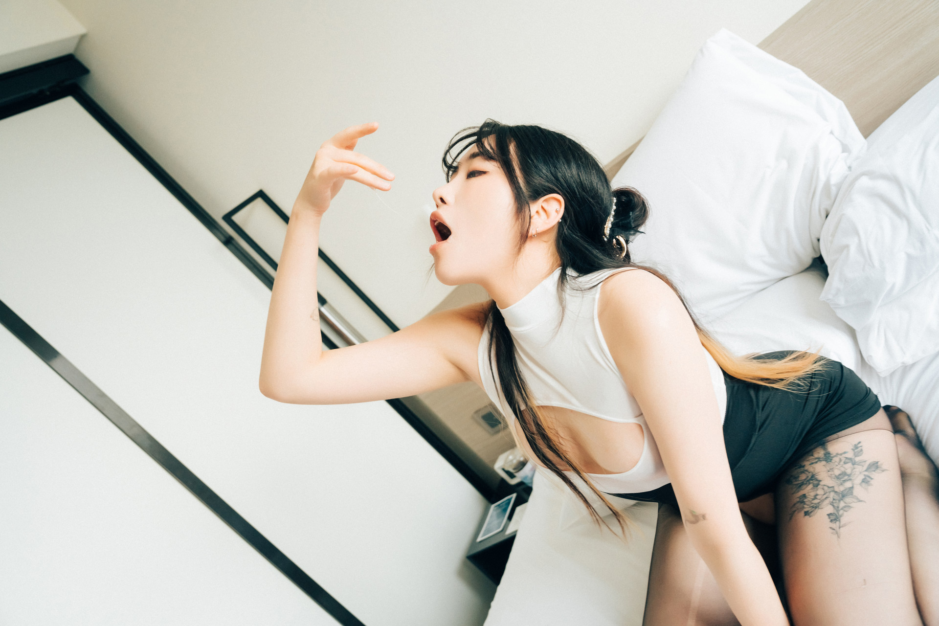 Sonson-손손-Loozy-Spit-On-Mex-Set02-09-30