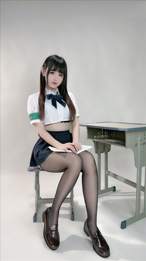 miko酱---23年05月合集297P-297P-53819-MB-20240811y-08-14-2