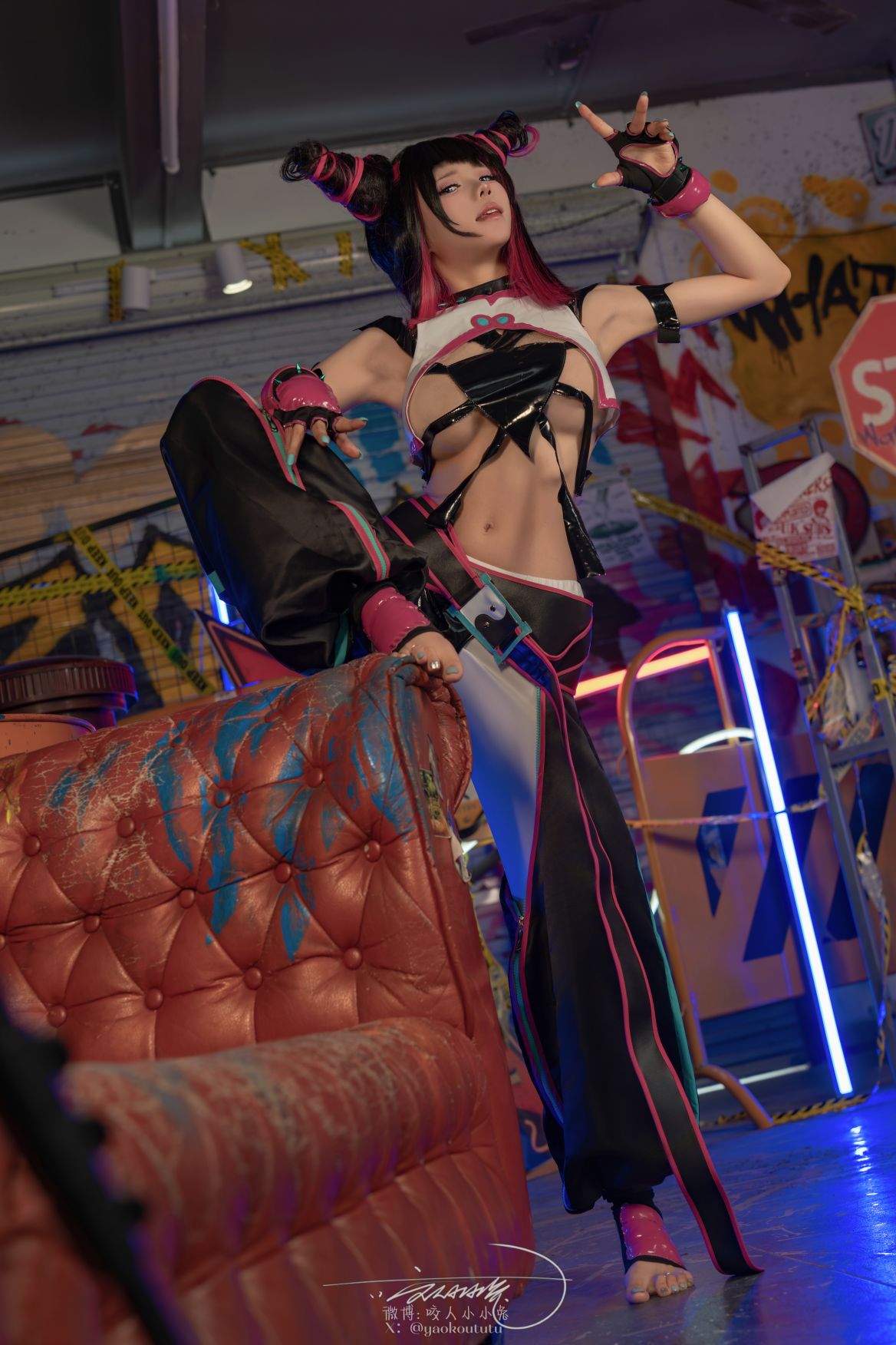 咬人小小兔-黏黏团子兔---五月作品街霸-韩蛛俐-81P1V-139GB-06-16