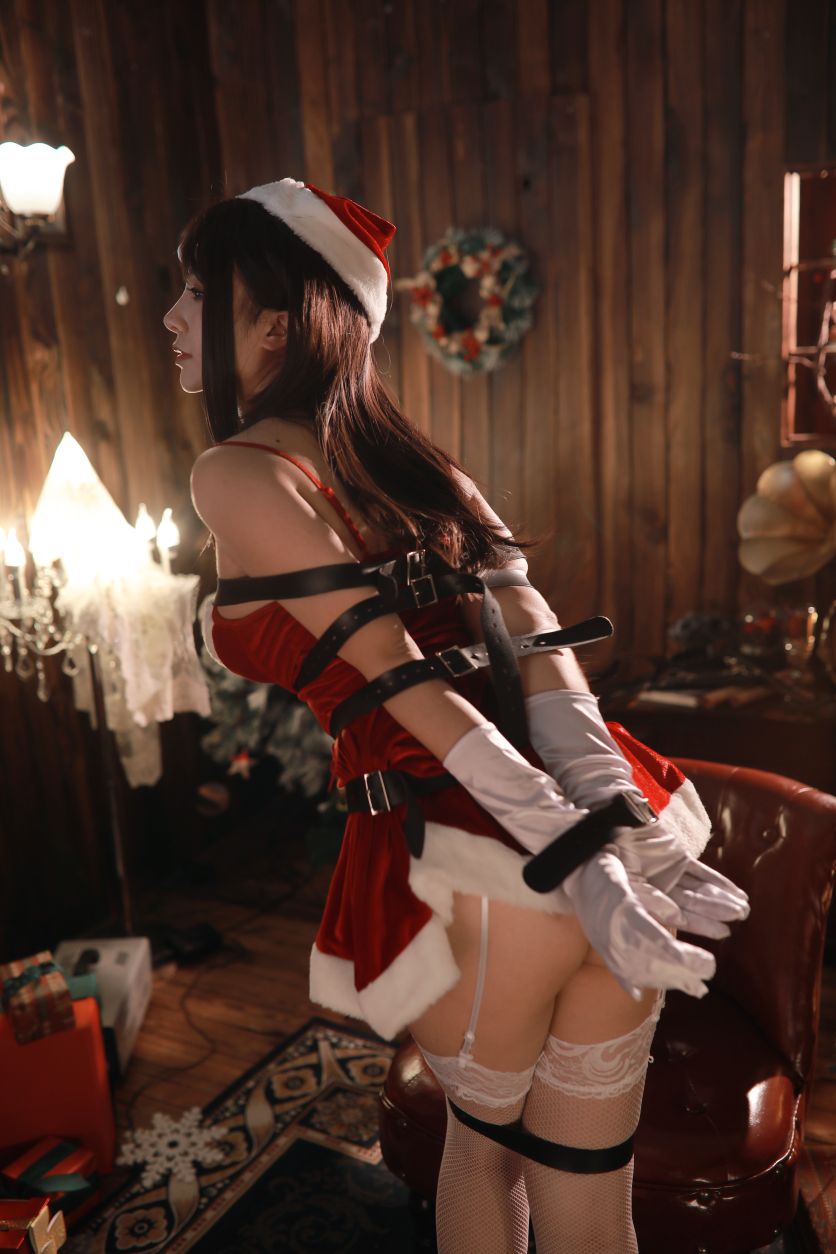 小容仔咕咕咕w-圣诞礼物捆绑-49P-188MB-03-04