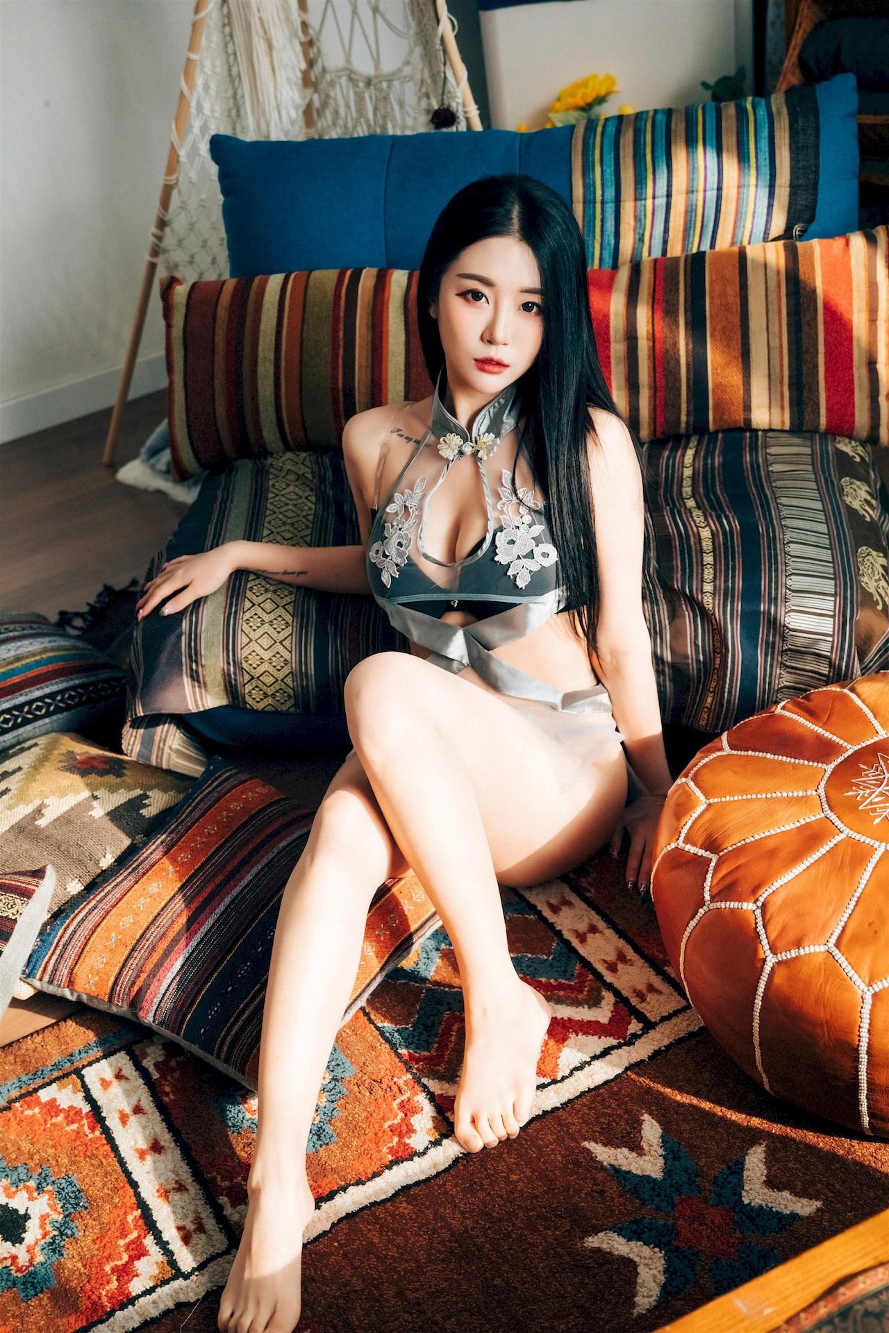 Jeong-Bomi-정보미-LOOZY-Holiday-Set01-09-07