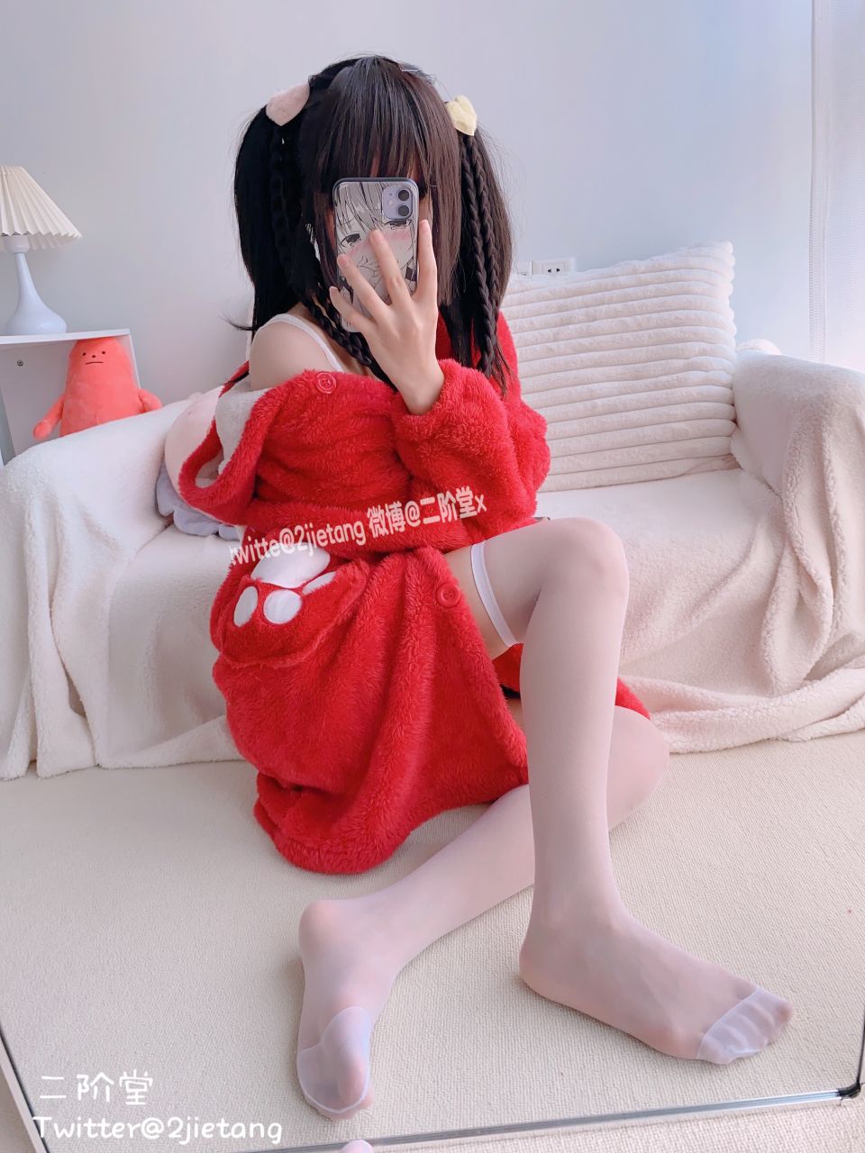 二阶堂-红色熊衣-134p1v-12-06