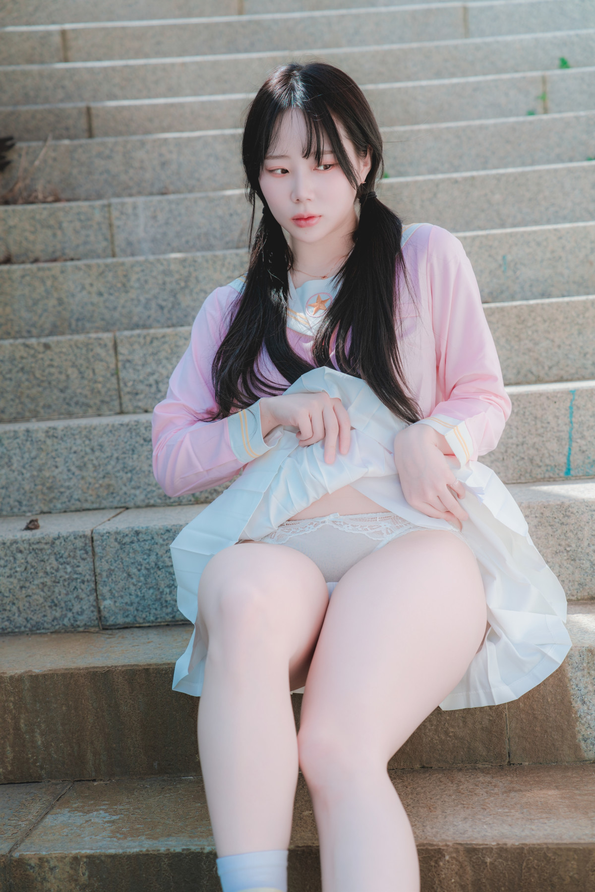 Myua-뮤아-Photobook-8220Pure8221-02-22