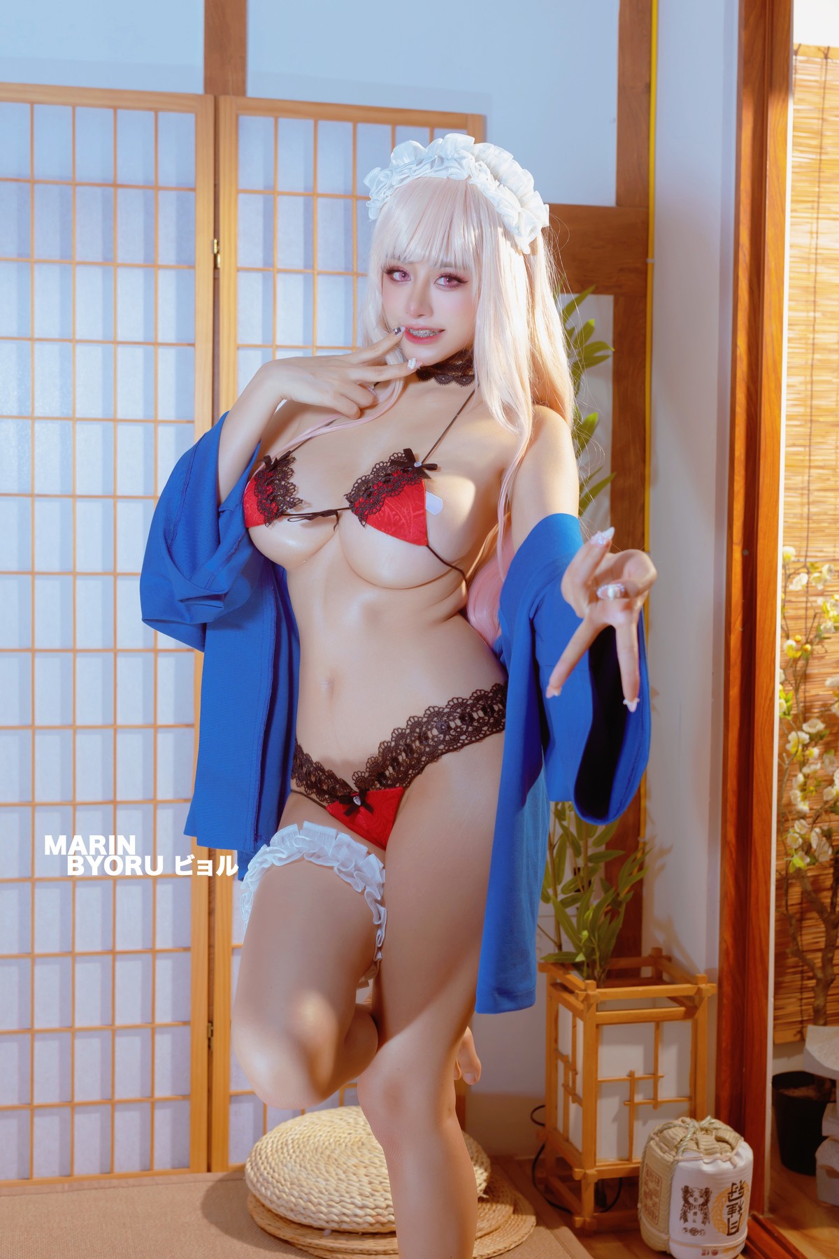 Cosplay-日本性感萝莉Byoru-Marin-Red-Lingerie-02-03