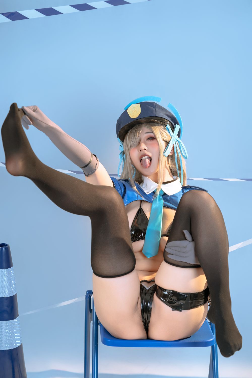 云溪溪奶桃桃---蔚蓝档案-07-30