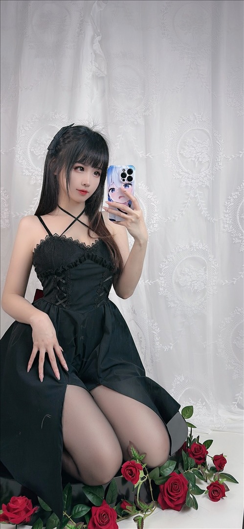 miko酱---23年05月合集297P-297P-53819-MB-20240811y-08-14-2