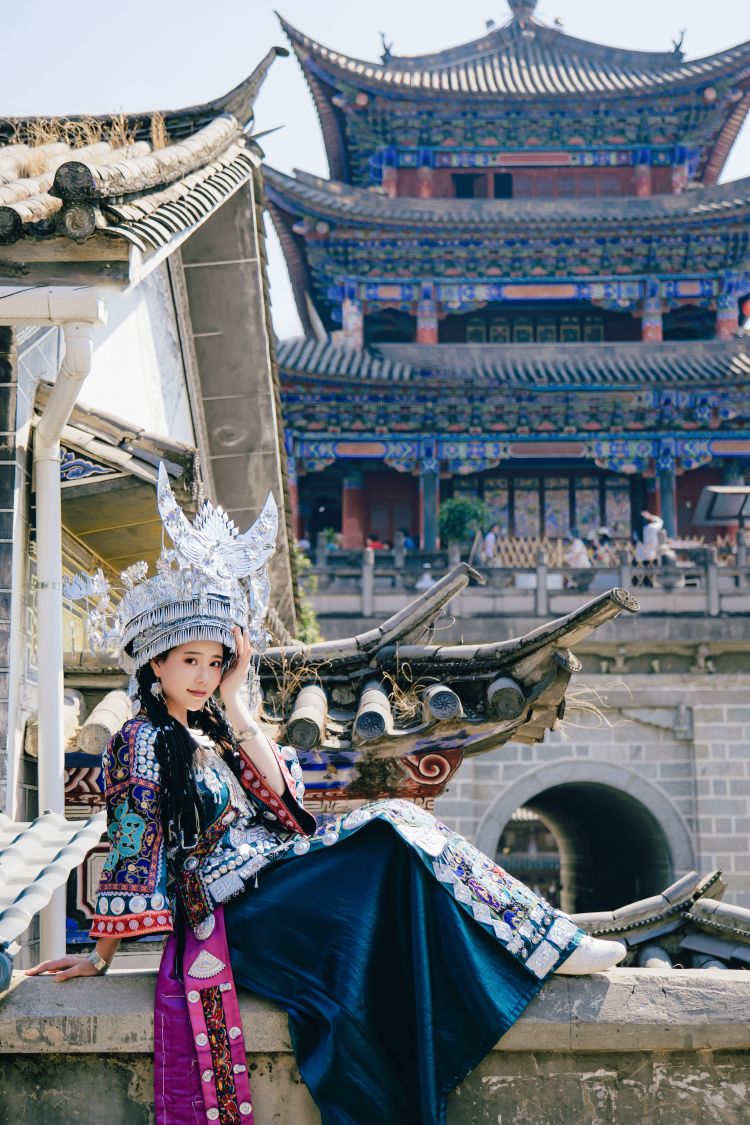 年年---苗疆少女50P-333M-01-24