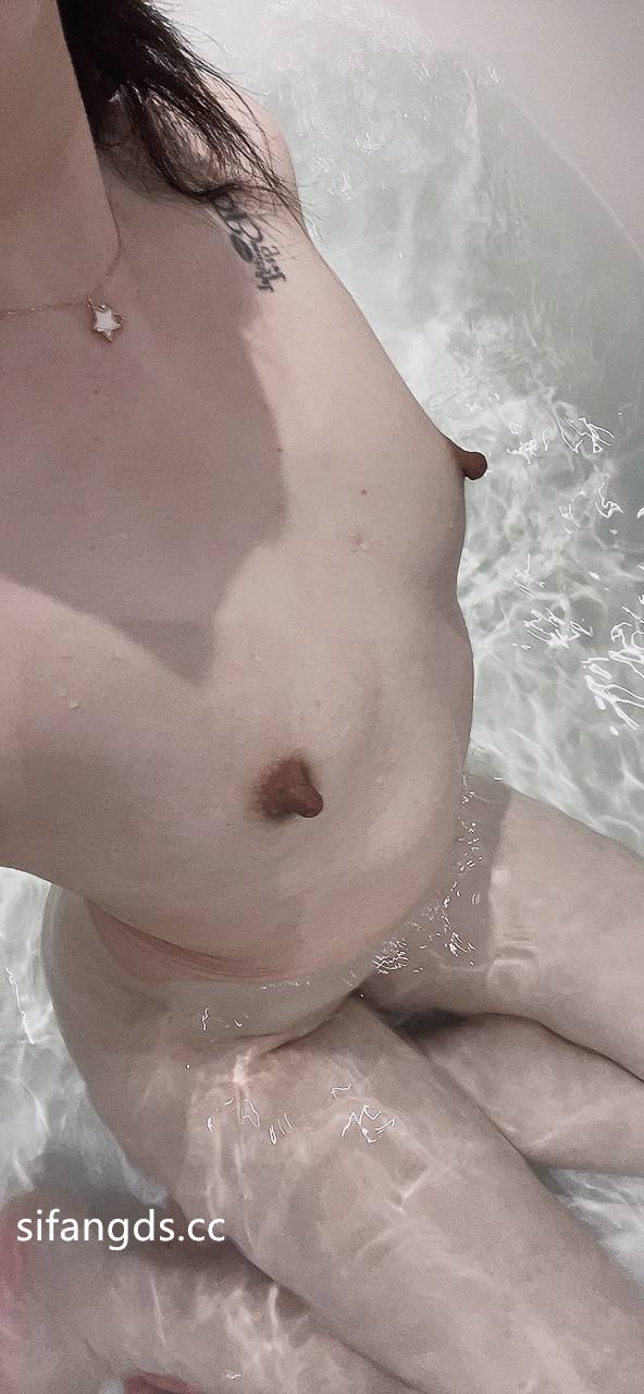 小刘亦菲金钱豹极品母狗草莓老师-08-19