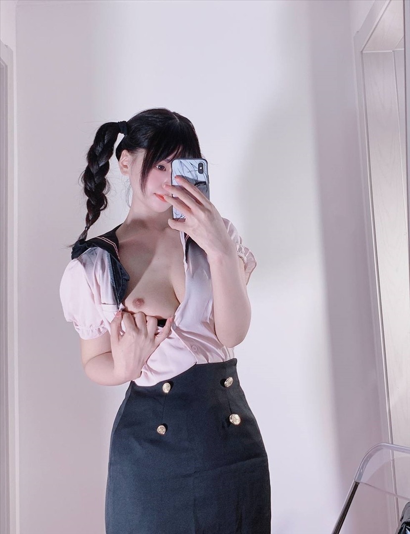 真真u---推特合集-1-432P47V-24752-MB-20240815l-08-17