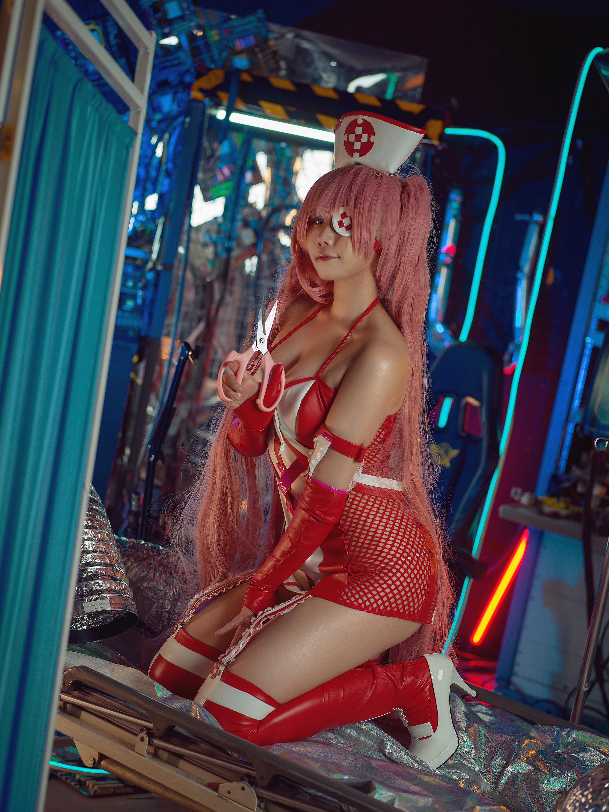 021-麻花酱---天命之子-狄蜜特-20P-246MB-08-31