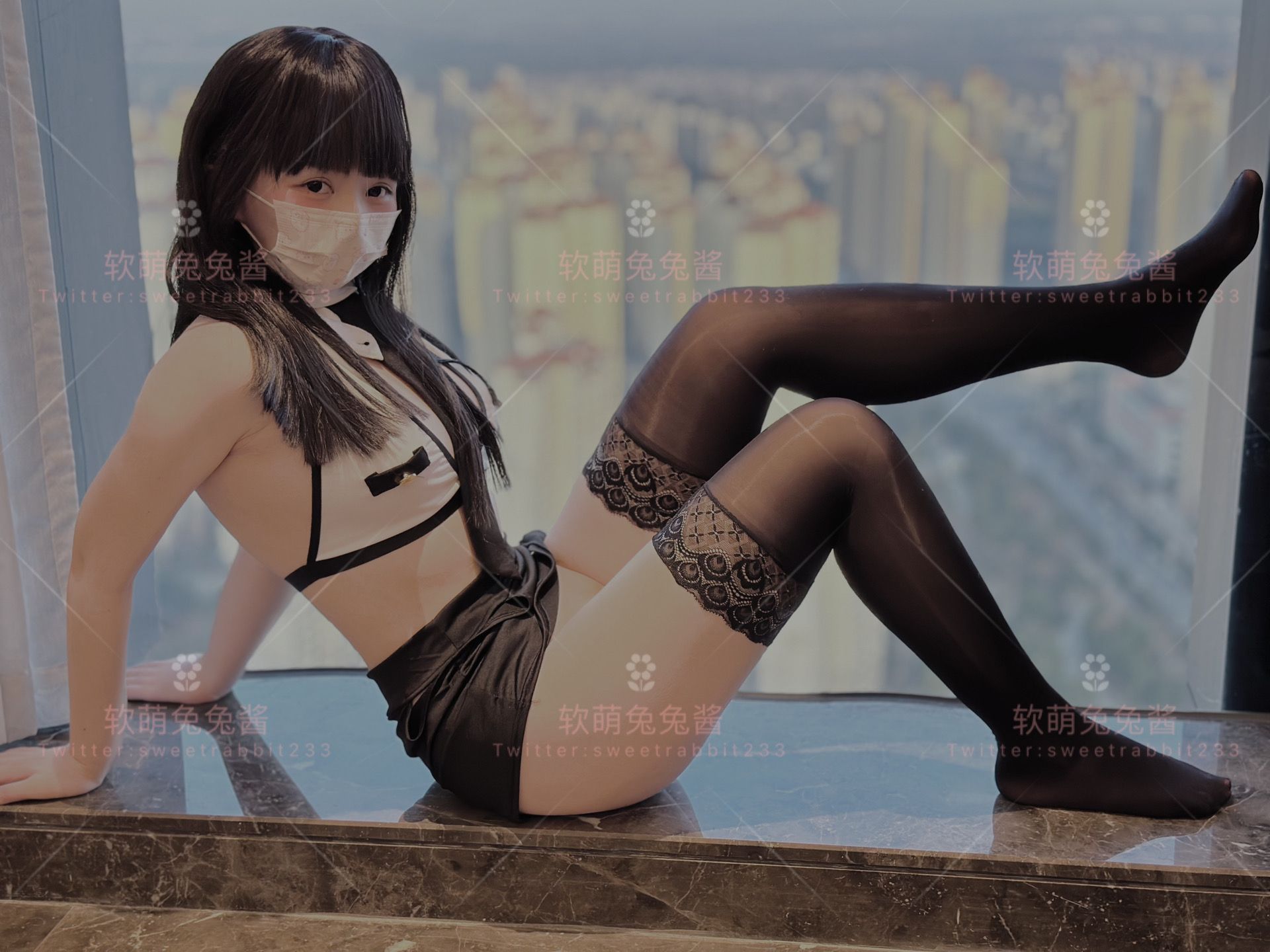 软萌兔兔酱-反差秘书-02-24