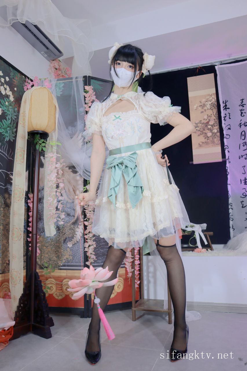 Miao喵酱x小简x奶糊-2024大型三人春晚限定-裸舞才艺-02-16