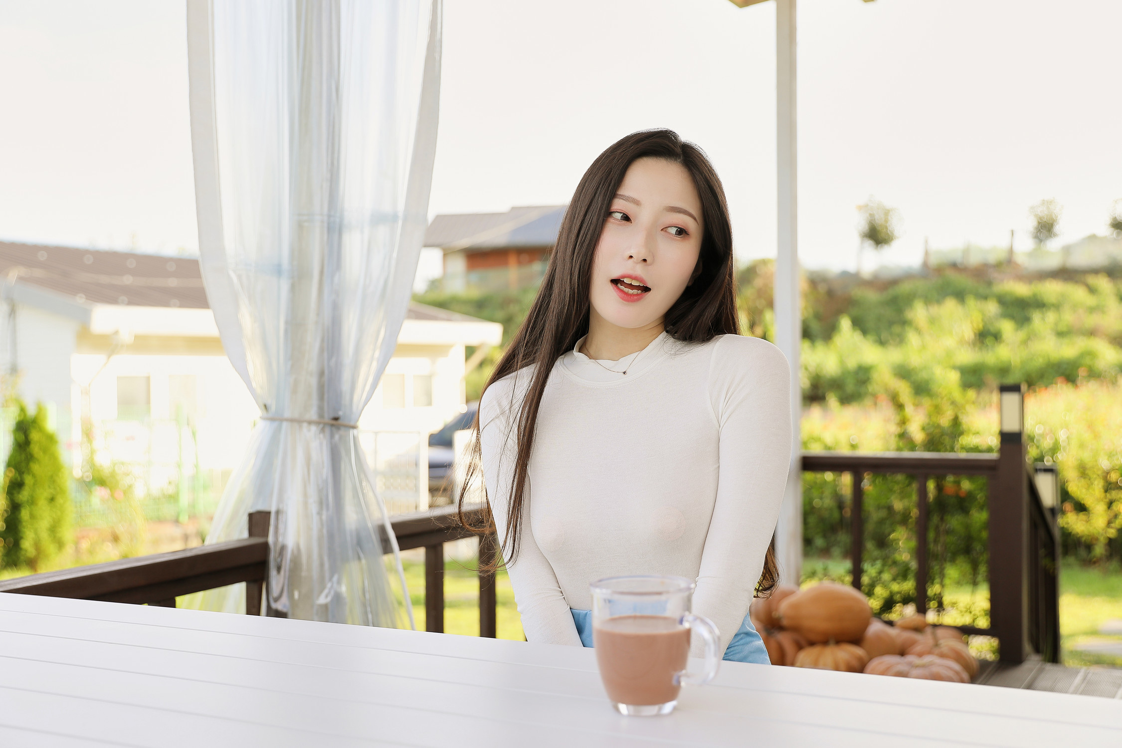 RISA-리사-BUNNY-First-Class-04-08