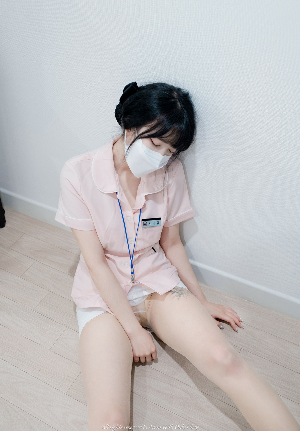 Aram-아람-LIKEY-A-Urologist-Nurse-11-03