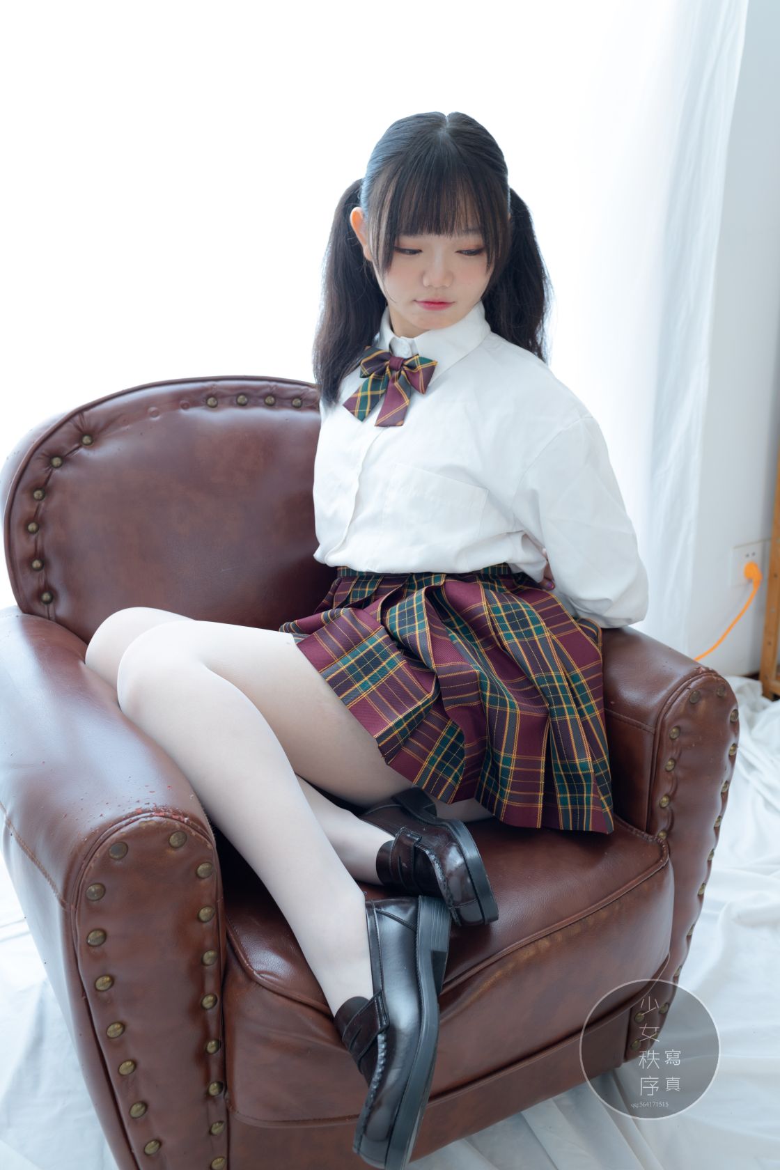 少女秩序---乐栀-gr03L-60P-526MB-01-06