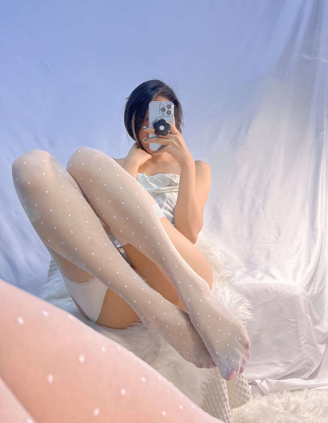 019纪念小小v5--微密圈系列-白色天使13P3V48MB-08-29