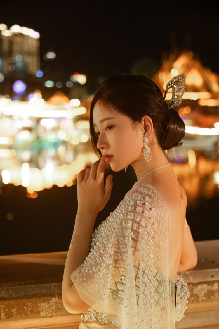 年年---玉兔公主40P-3455M-01-25