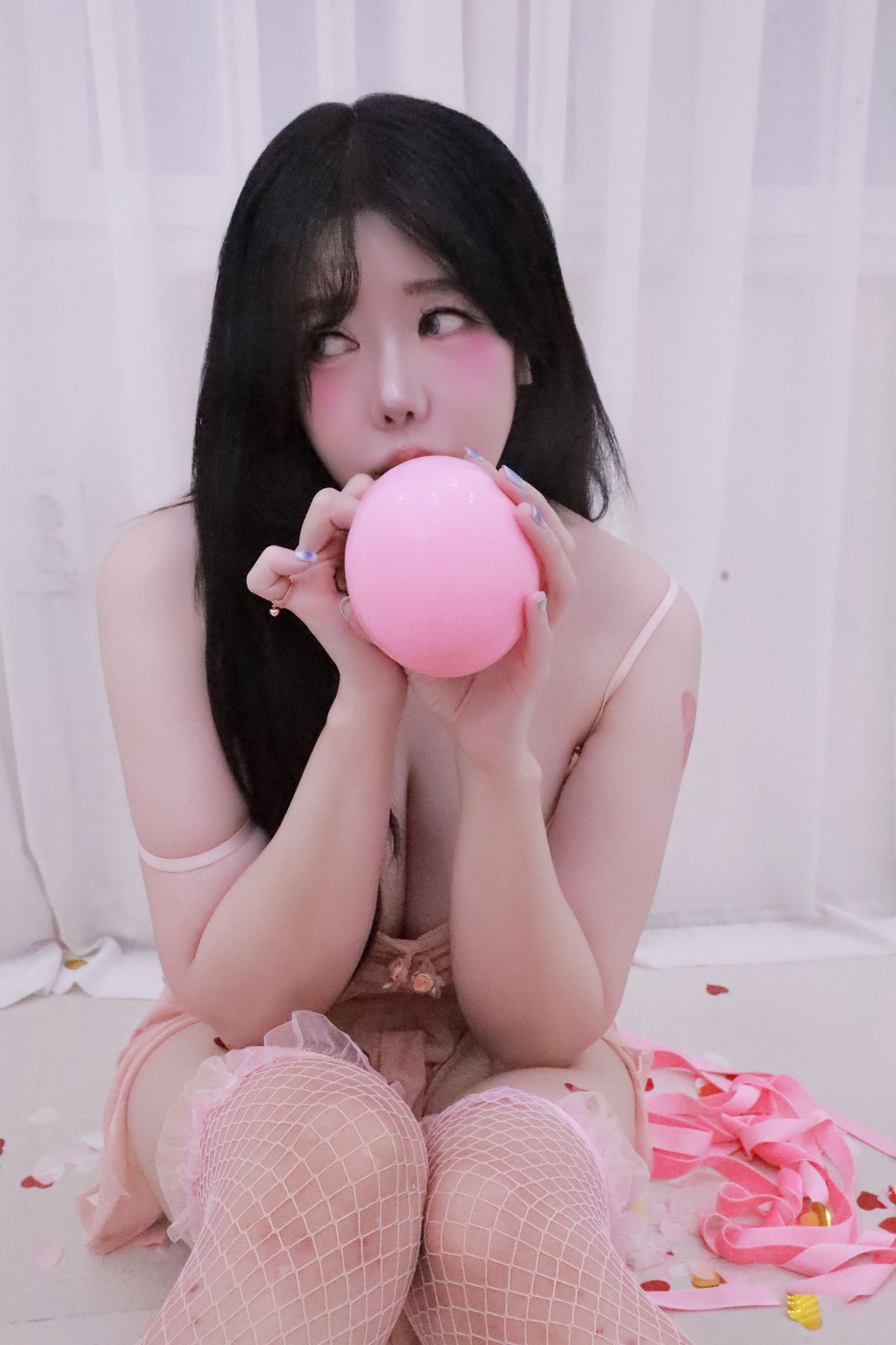 Jisu-a-안지수--Birthday-100P-08-19