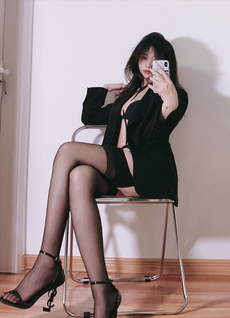 真真u---推特合集-1-432P47V-24752-MB-20240815l-08-17