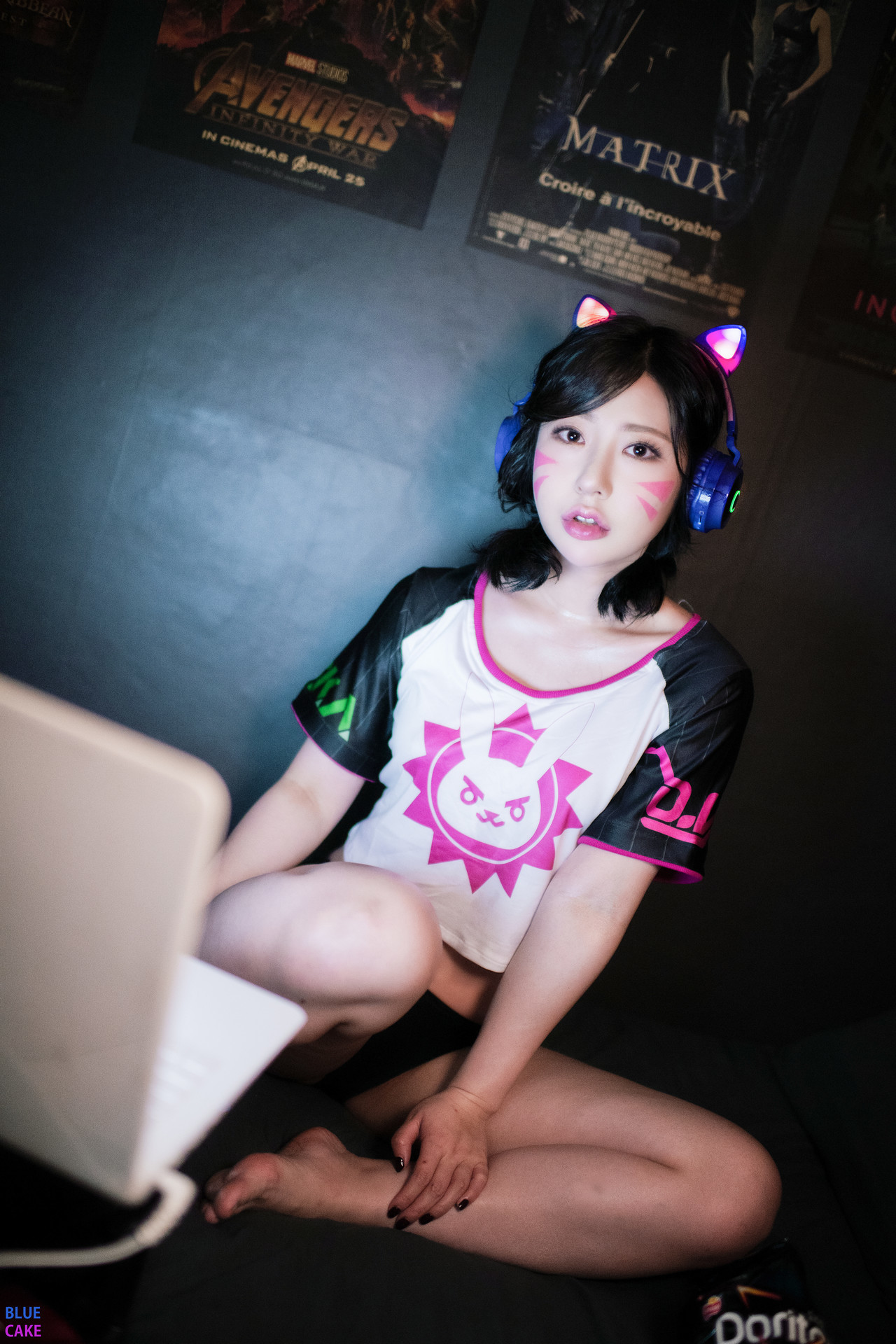 Luci-루시-BLUECAKE-Hello-I-am-DVa-Kim-04-02