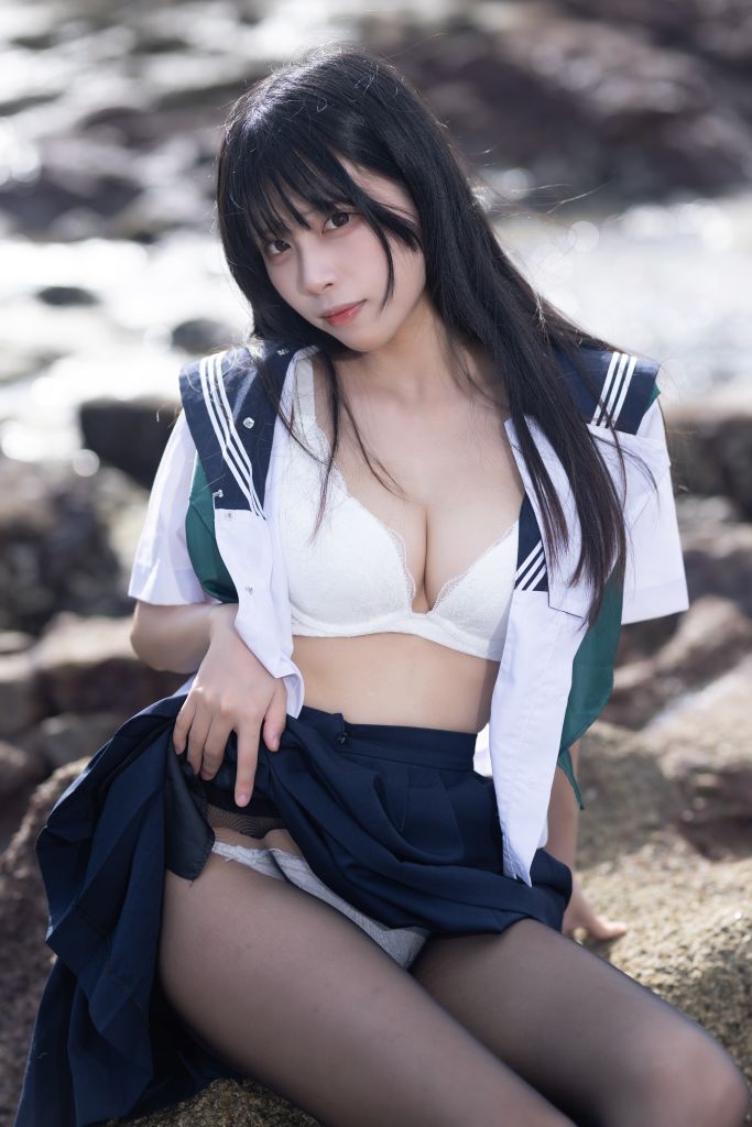 不呆猫三無人型---水手服百合黑丝-04-24