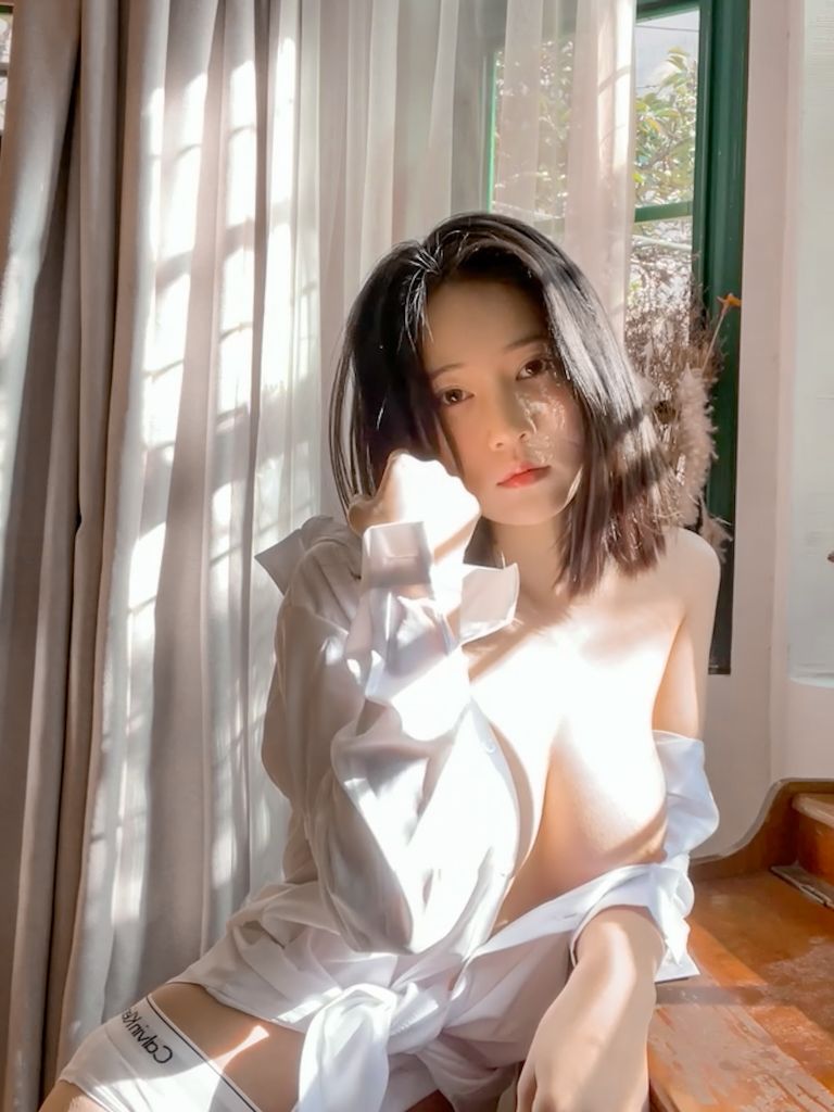 年年---光与年41P-249M-01-23