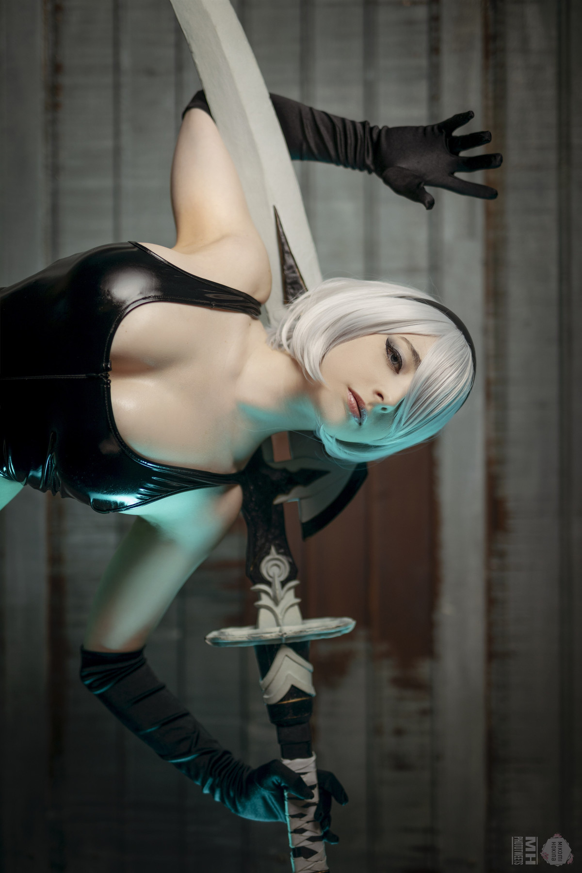 Cosplay-Mikomi-Hokina-2B-Oily-Leotard-09-06