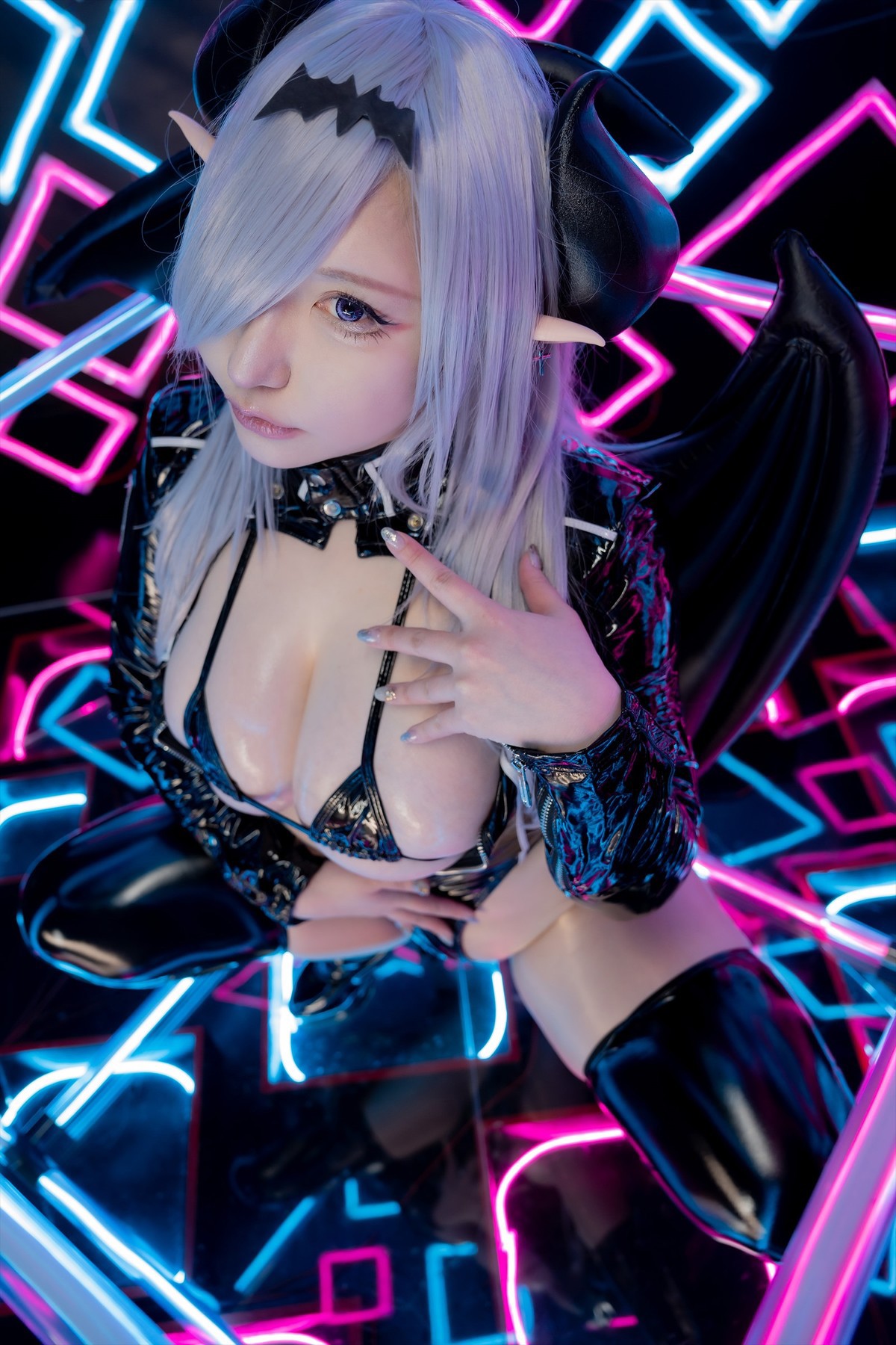Cosplay-SAKUサク-See-through-Bunny-Succubus-Set04-05-02