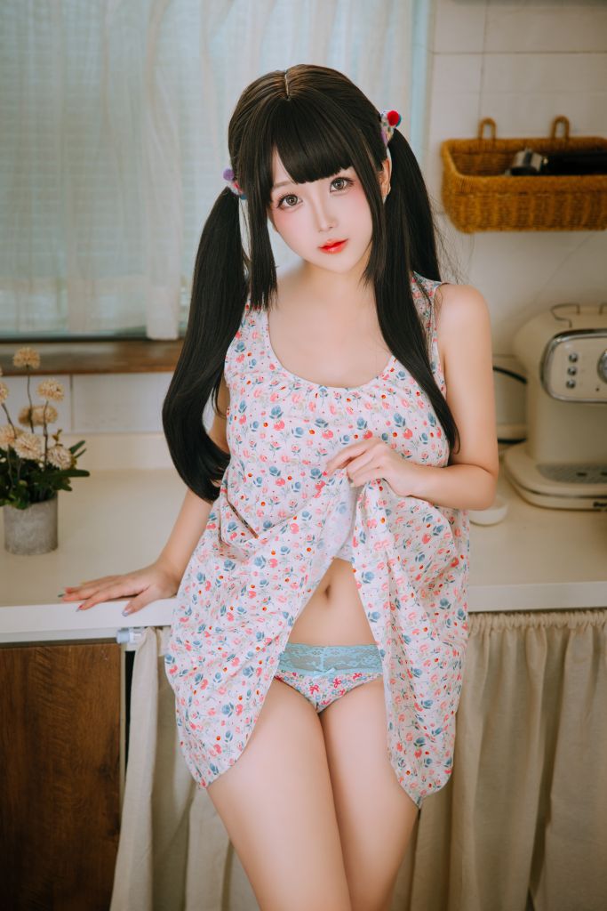 日奈娇---厨房-05-24