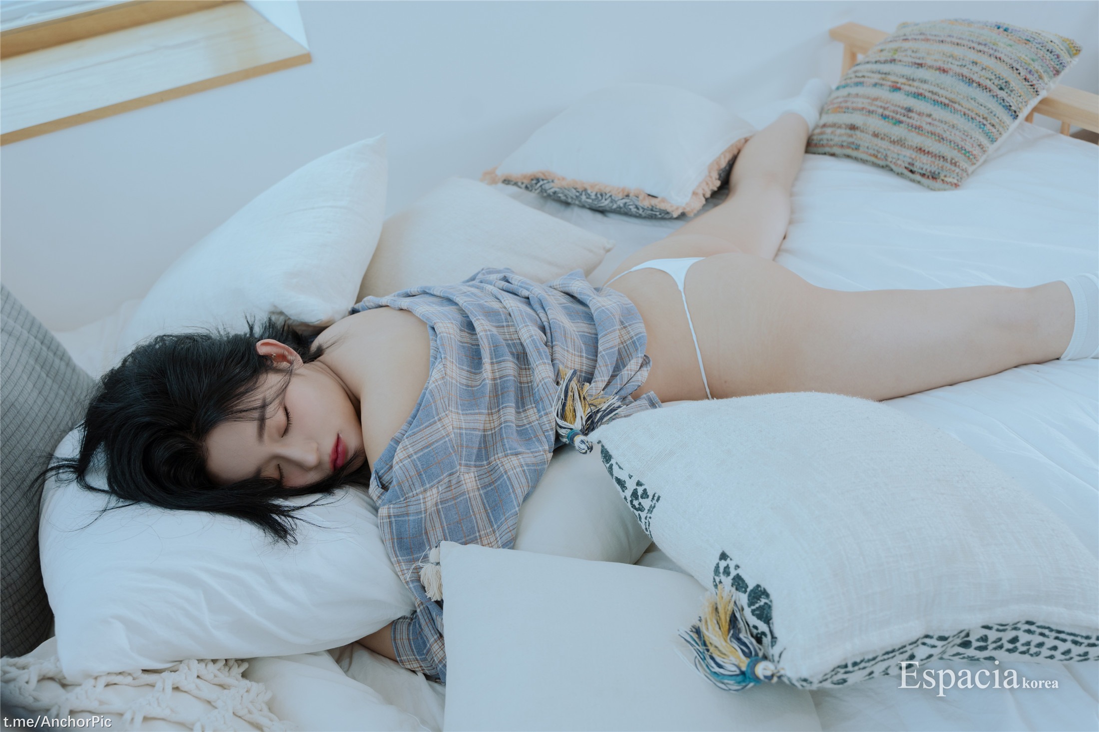 Espacia-Korea-EXC-122-Rahee-50P-10-22