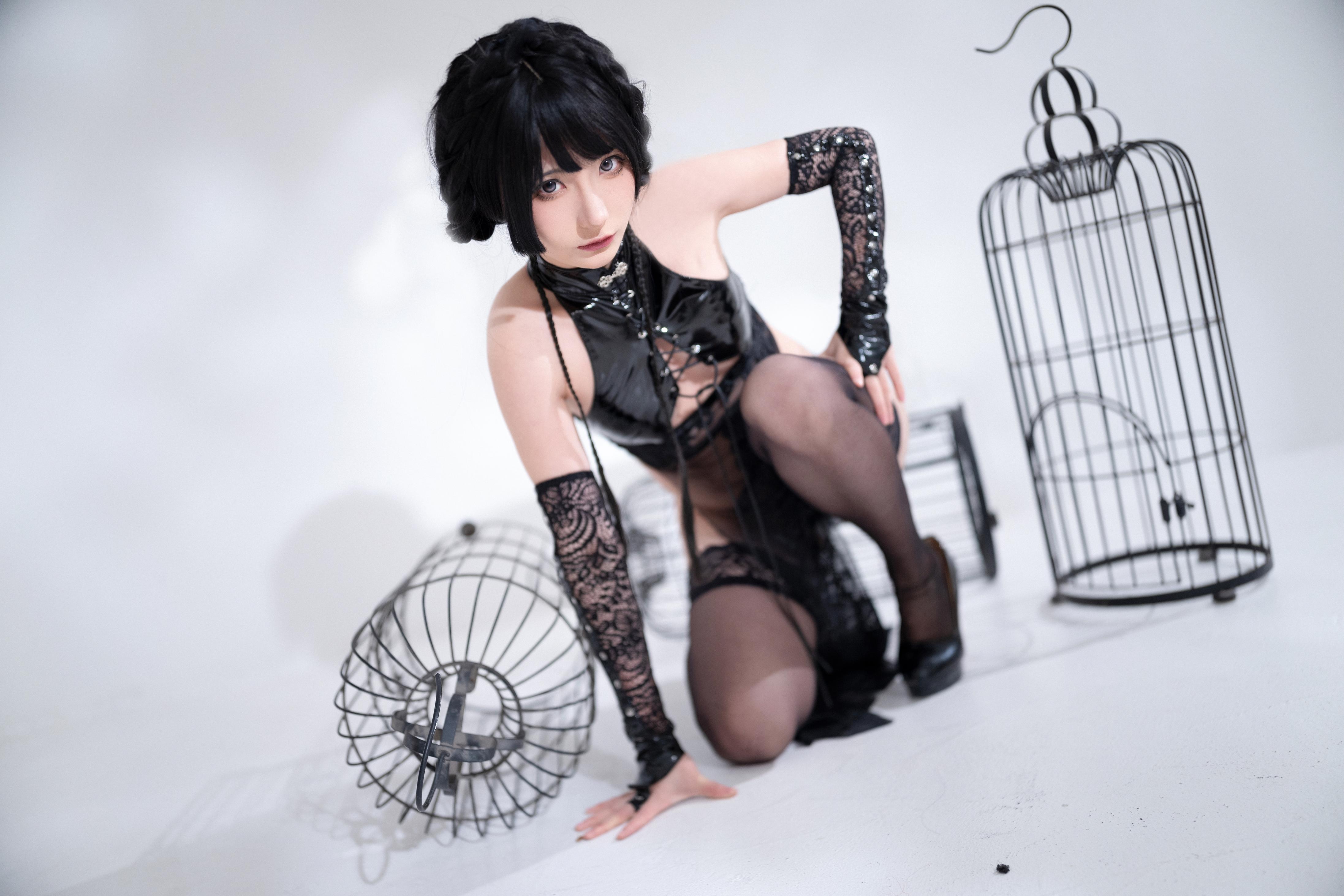 NO010-是三不是世w-功夫旗袍-18P-426MB-09-06