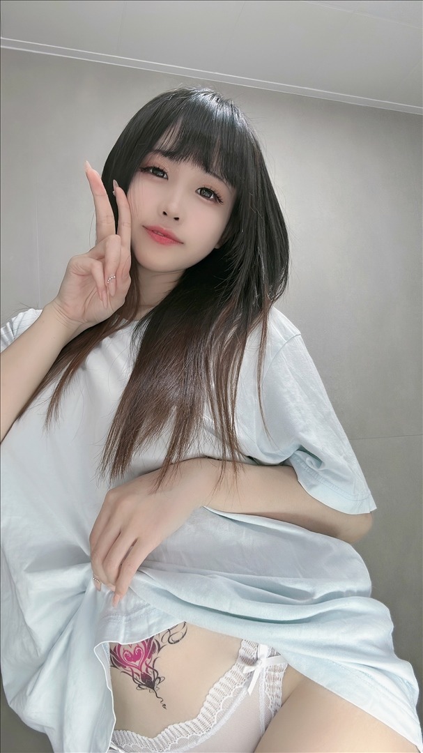 miko酱---23年05月合集297P-297P-53819-MB-20240811y-08-14-2