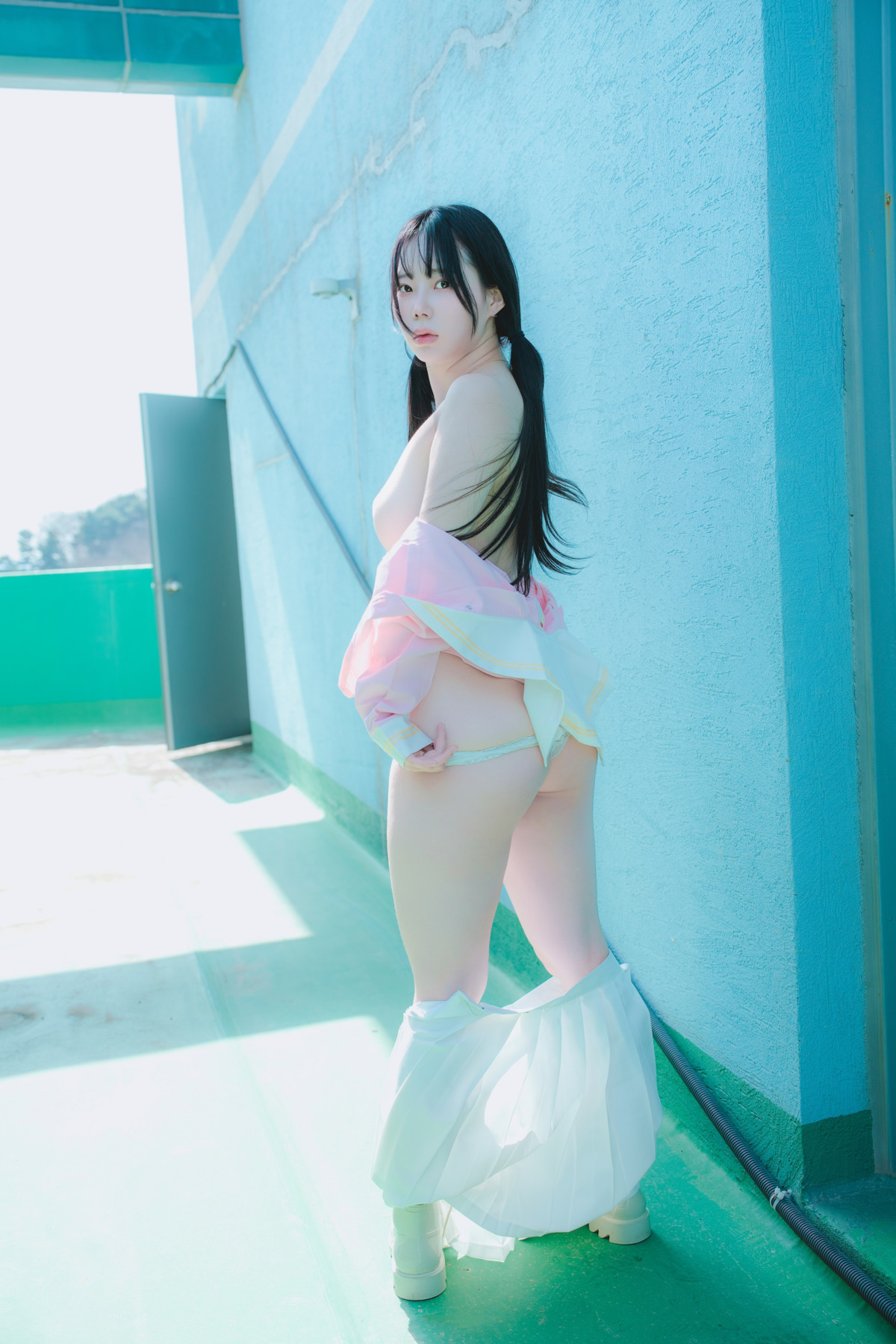 Myua-뮤아-Photobook-8220Pure8221-02-22